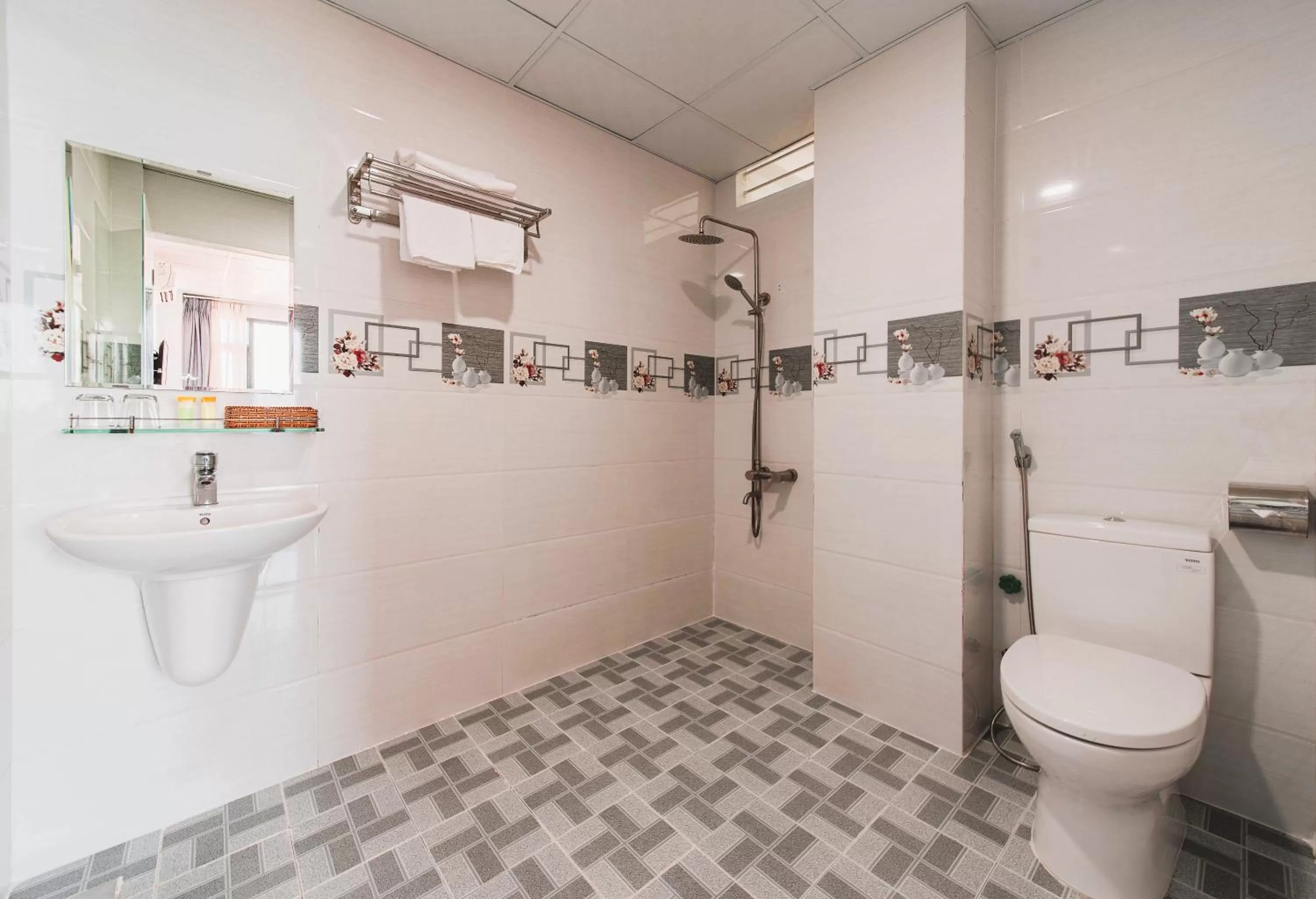 Toilet in Arise Seaside Hotel