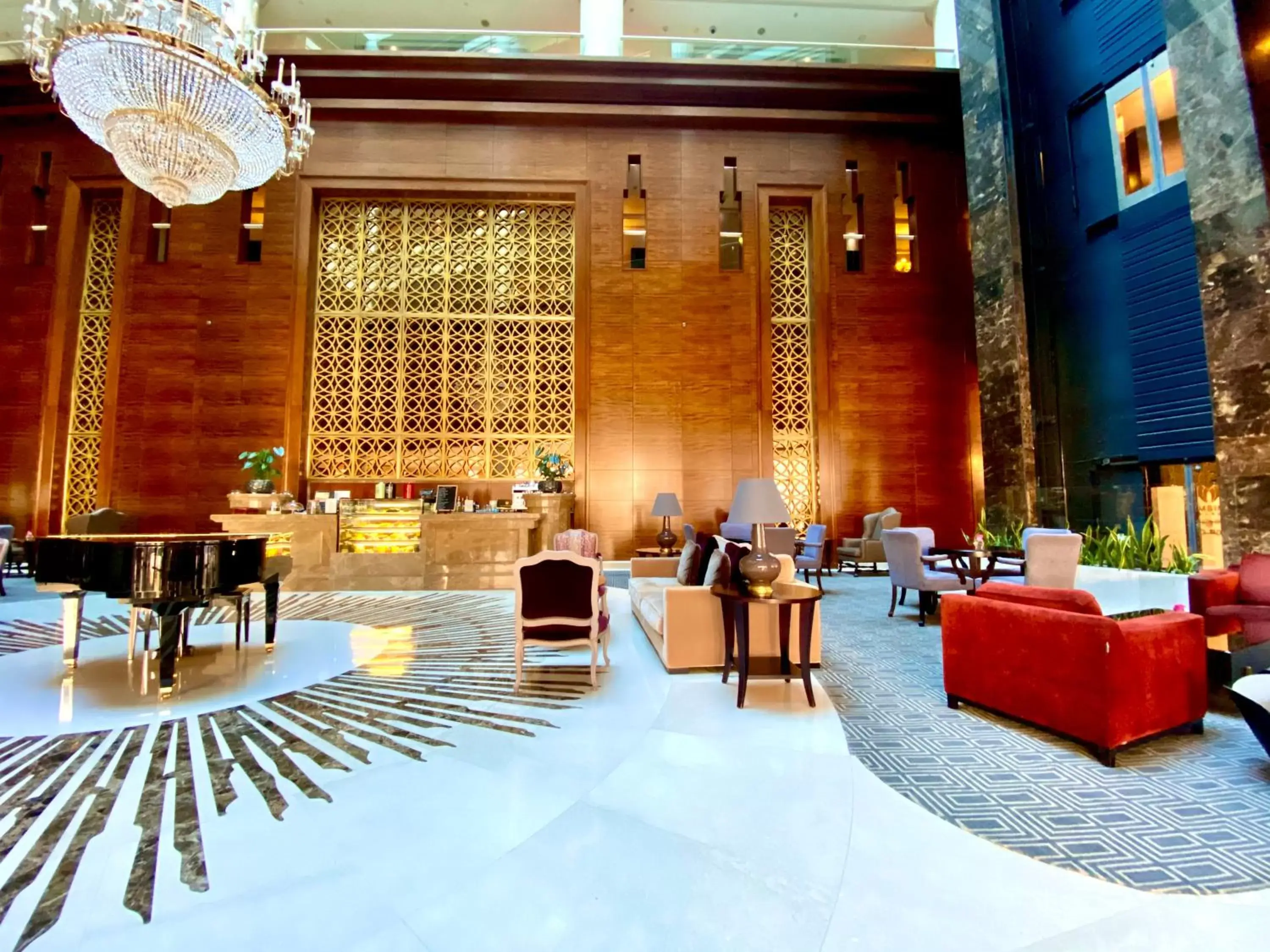 Lobby or reception, Restaurant/Places to Eat in Millennium Hotel Doha