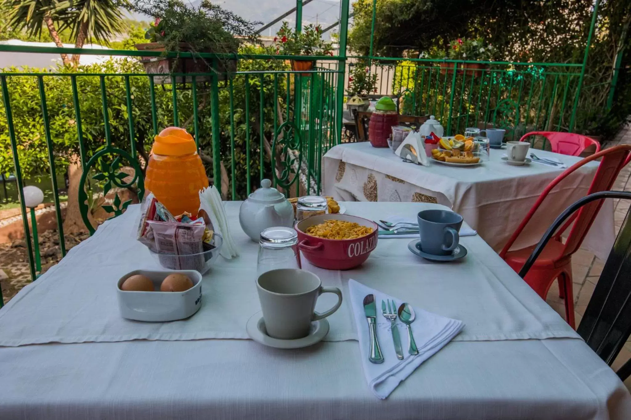 Garden, Restaurant/Places to Eat in Villa Rocla guest house Pompei