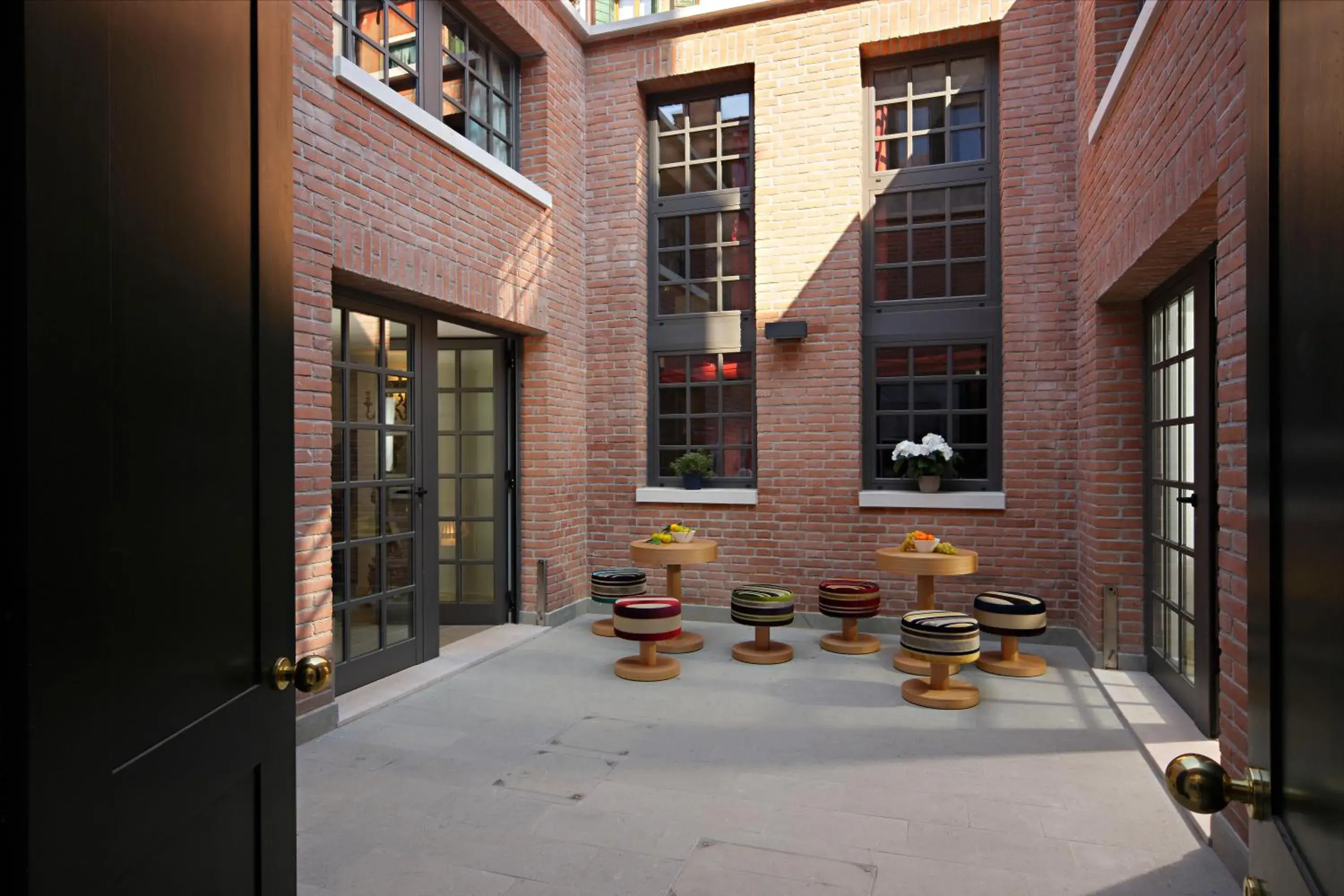 Property building in Al Canal Regio - Guest House Property building in Al Canal Regio - Guest House