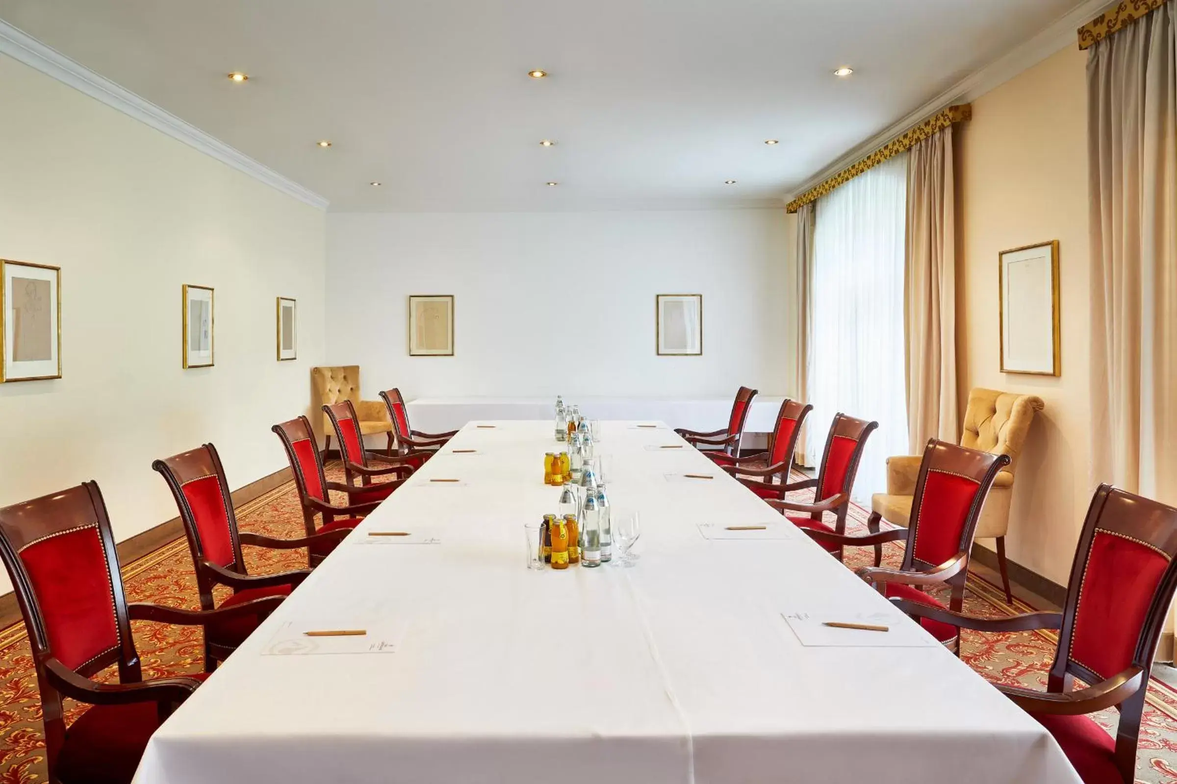 Meeting/conference room in Das Alpenhaus Gasteinertal