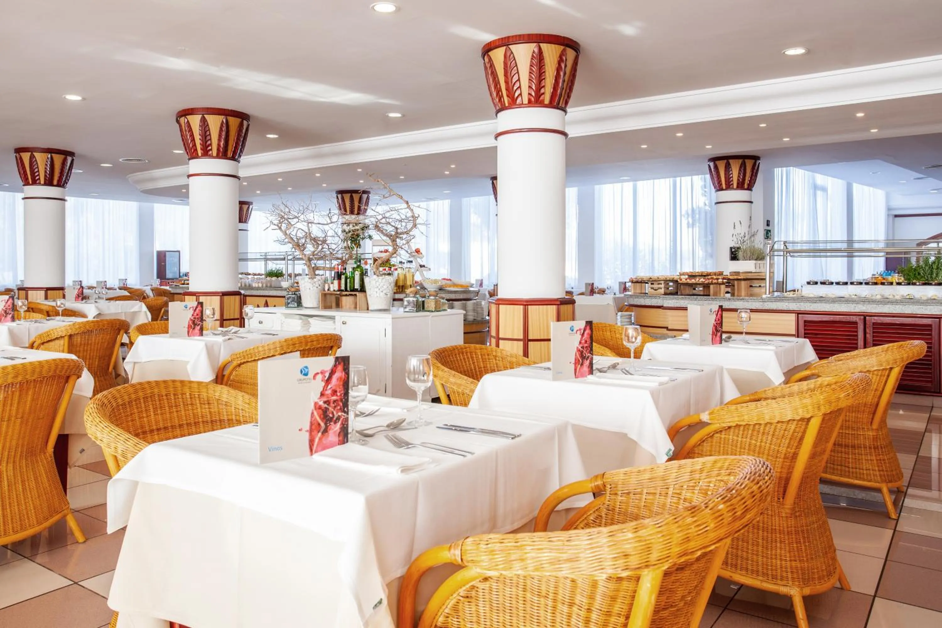 Restaurant/places to eat in Grupotel Santa Eulària & Spa - Adults Only