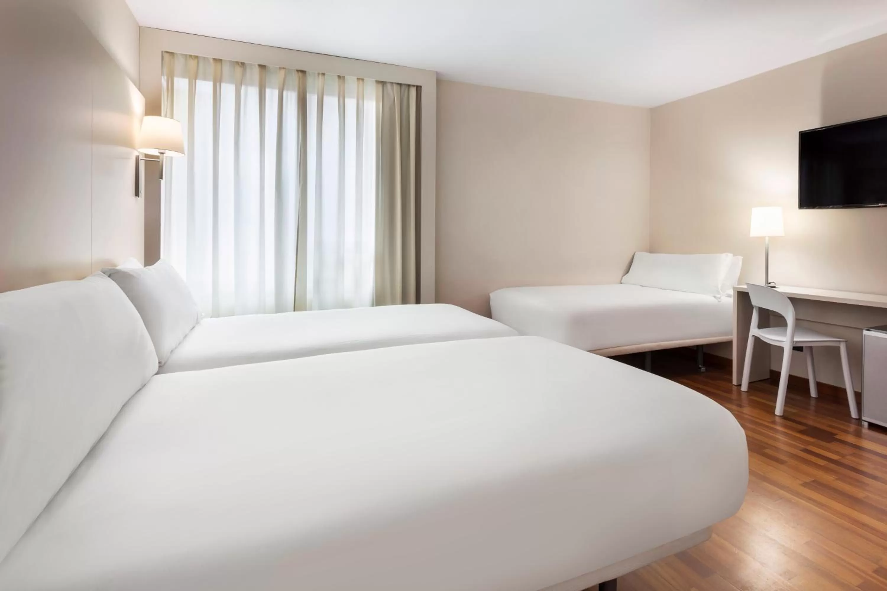 Bedroom, Bed in B&B HOTEL Castellón