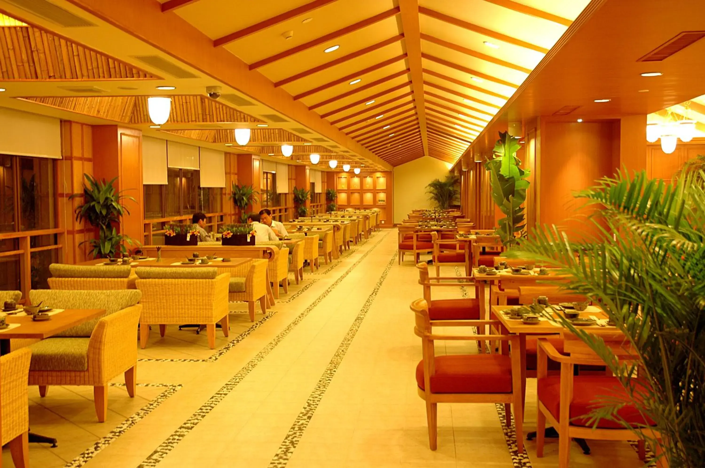 Restaurant/places to eat in Dongguang Richwood Garden Hotel