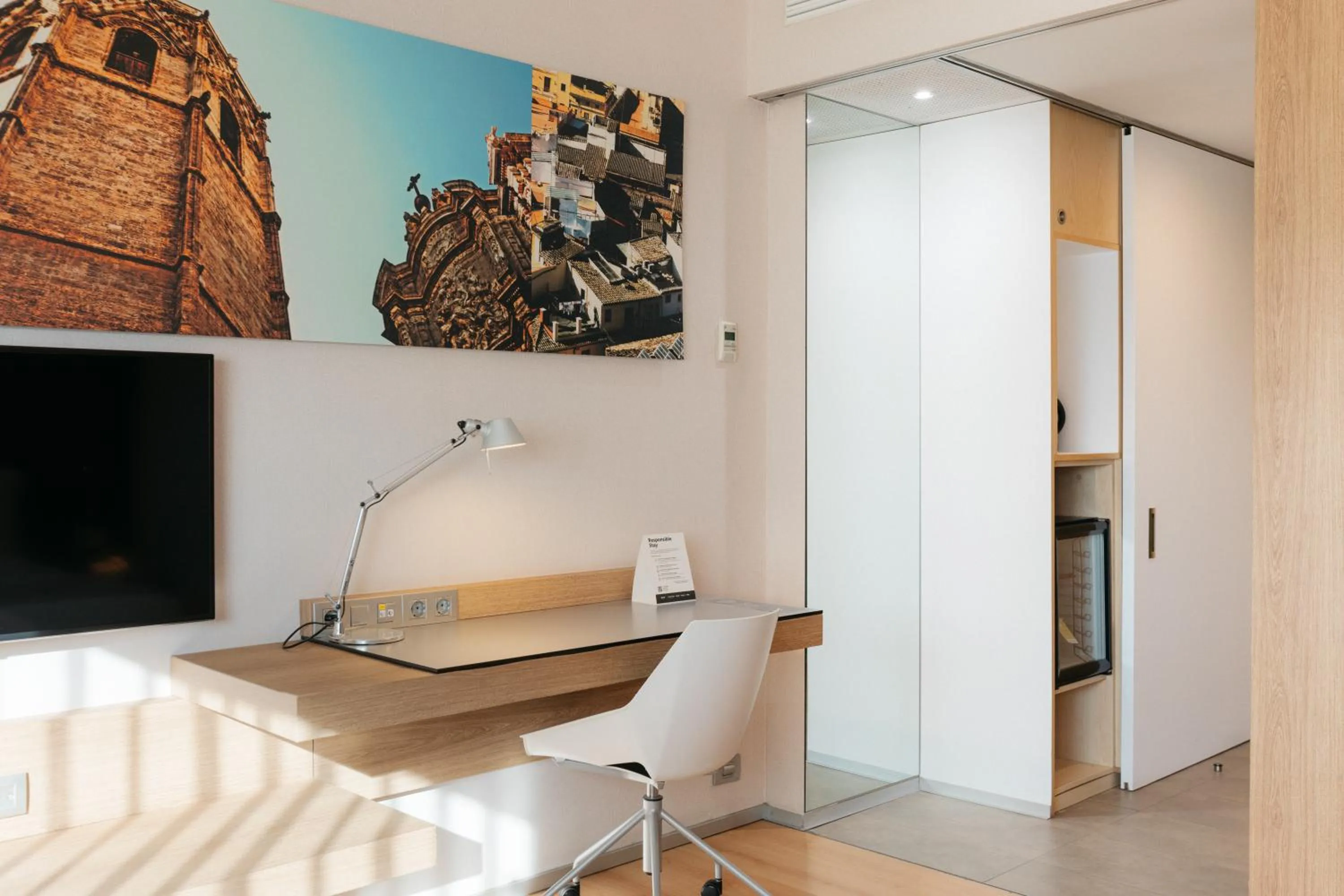 Bedroom in Barceló Valencia