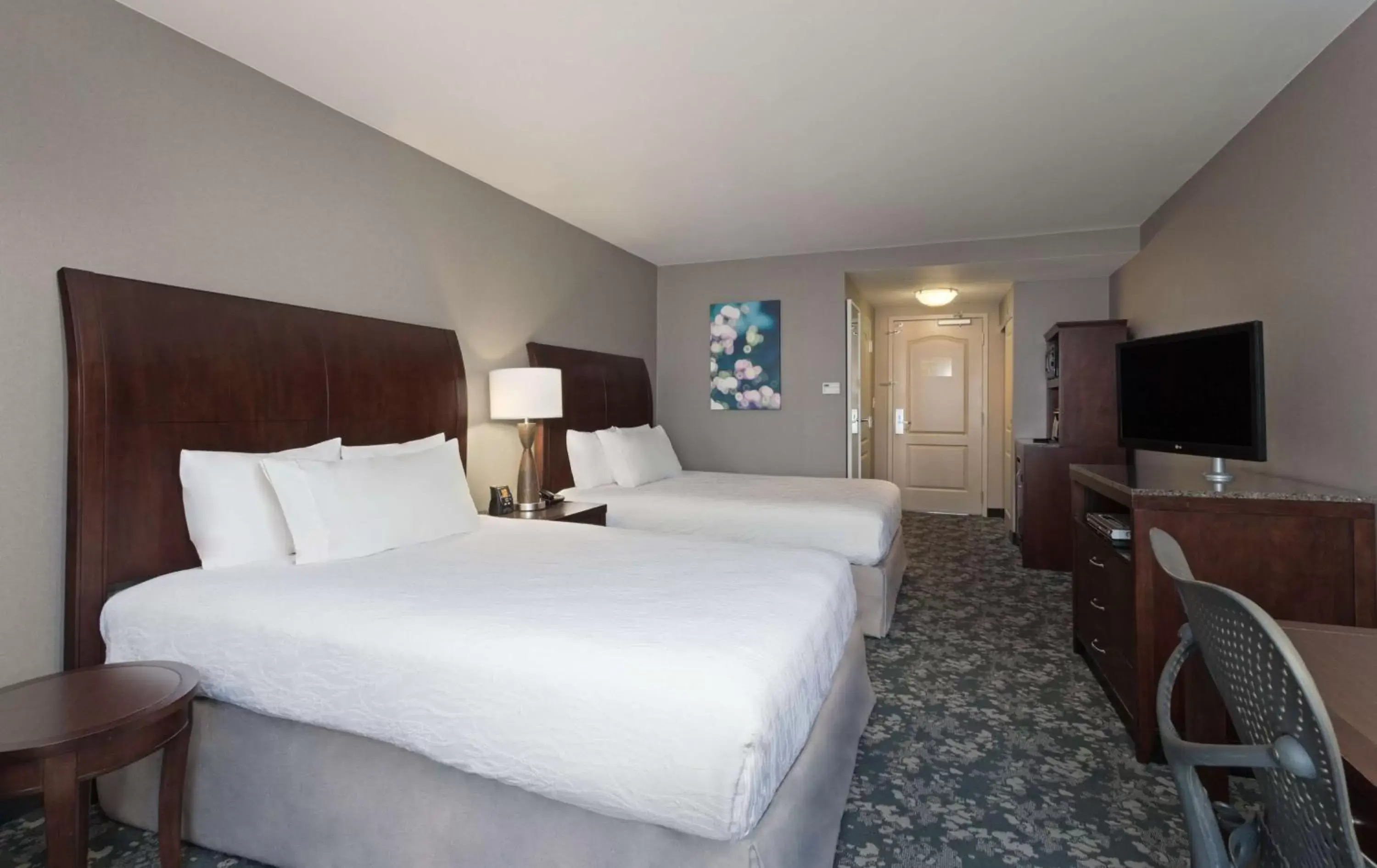 Bed in Hilton Garden Inn Annapolis
