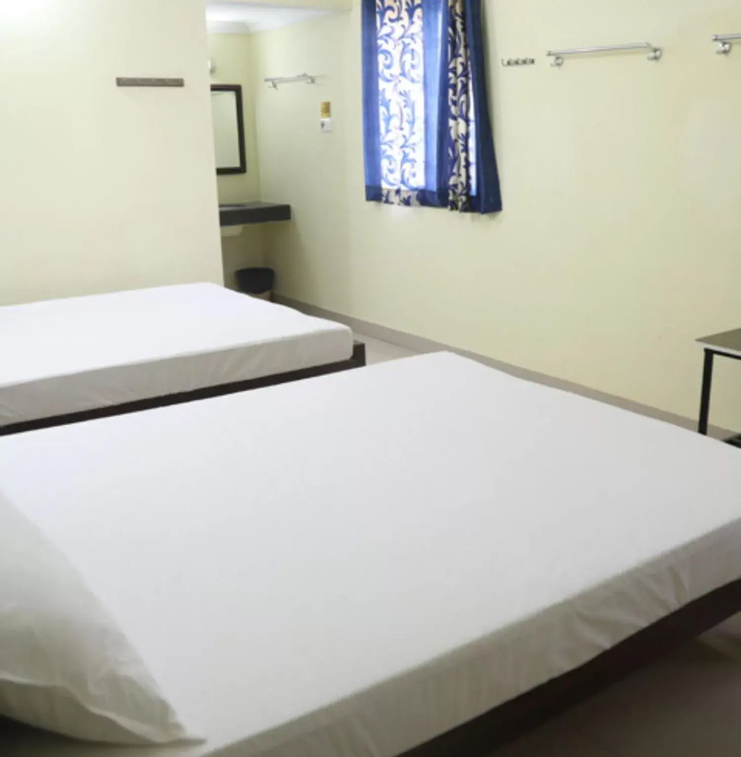 Budget Double Room in Geetha Residency Budget Double Room in Geetha Residency