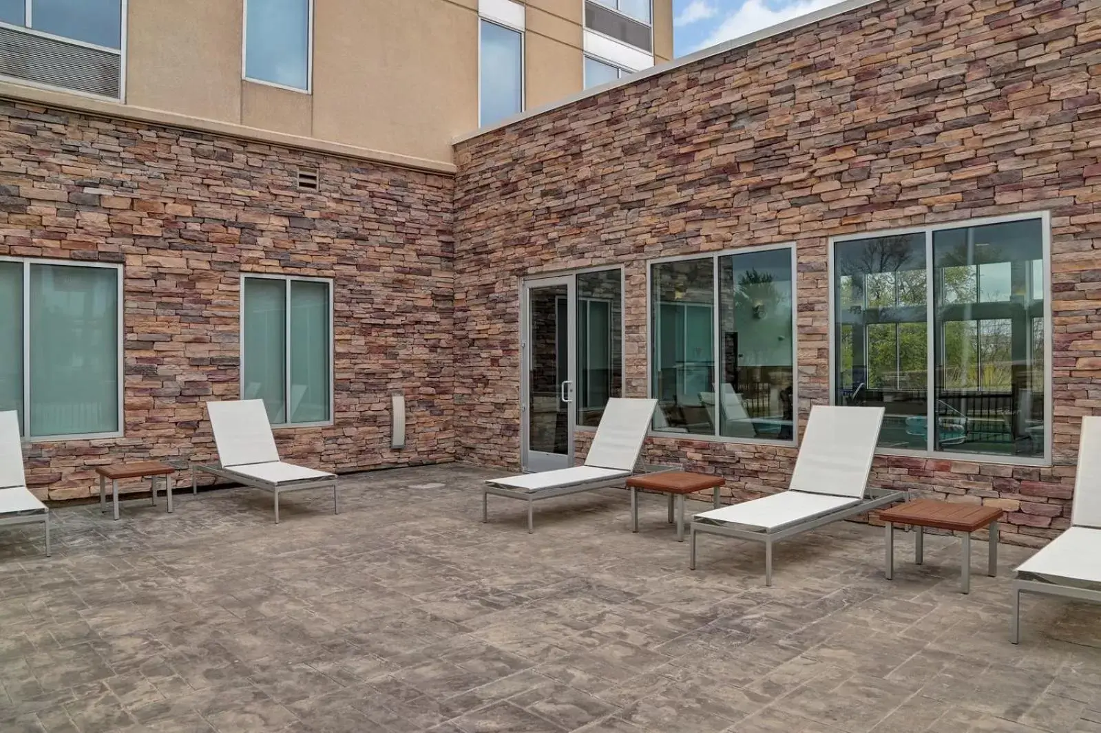 Patio in Hyatt Place San Antonio North Stone Oak