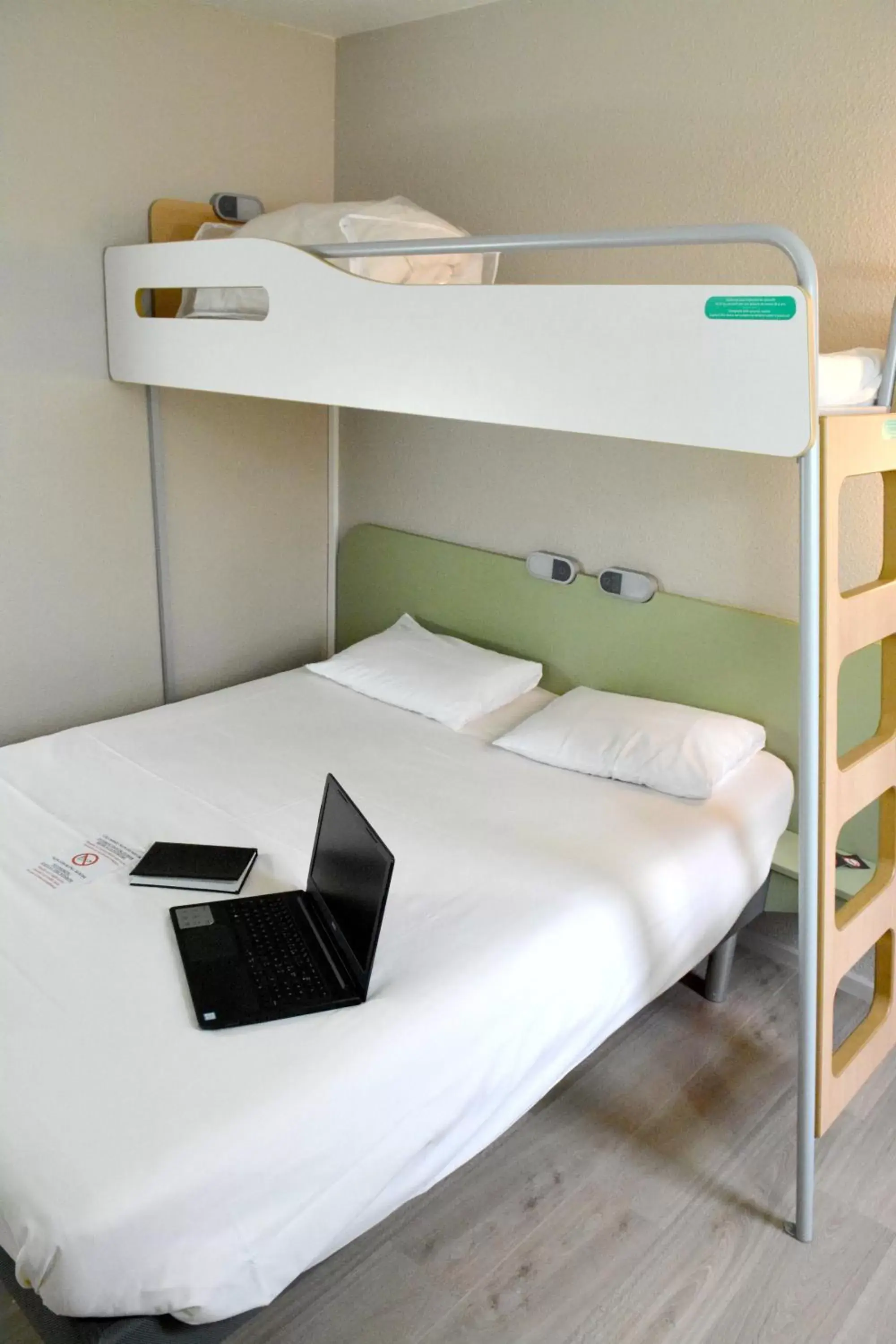 Bunk Bed in ibis budget Rouen Parc des Expos Zenith