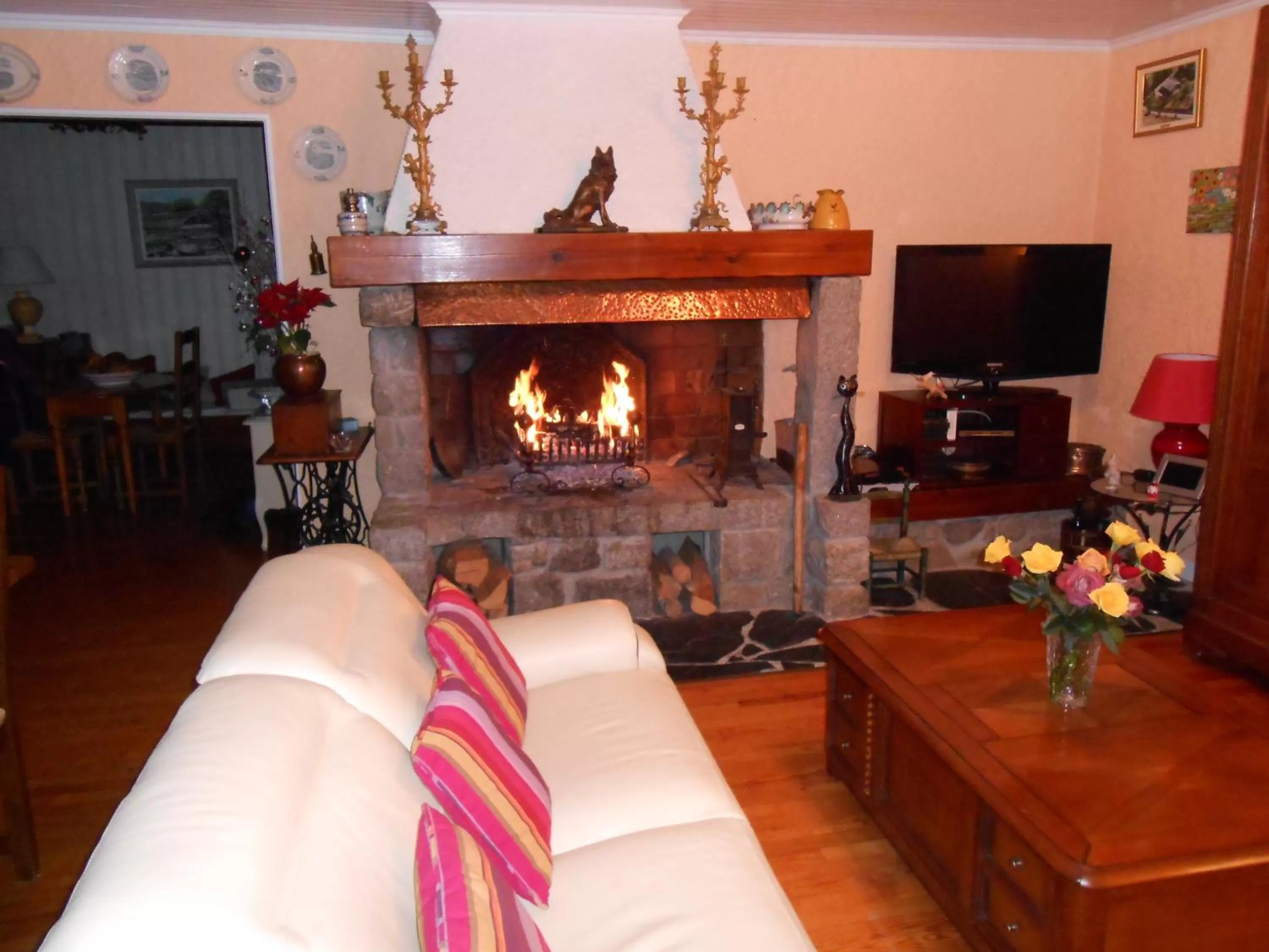 Restaurant/places to eat, Seating Area in Chambres d'hôtes Al Camp d'Espalougues