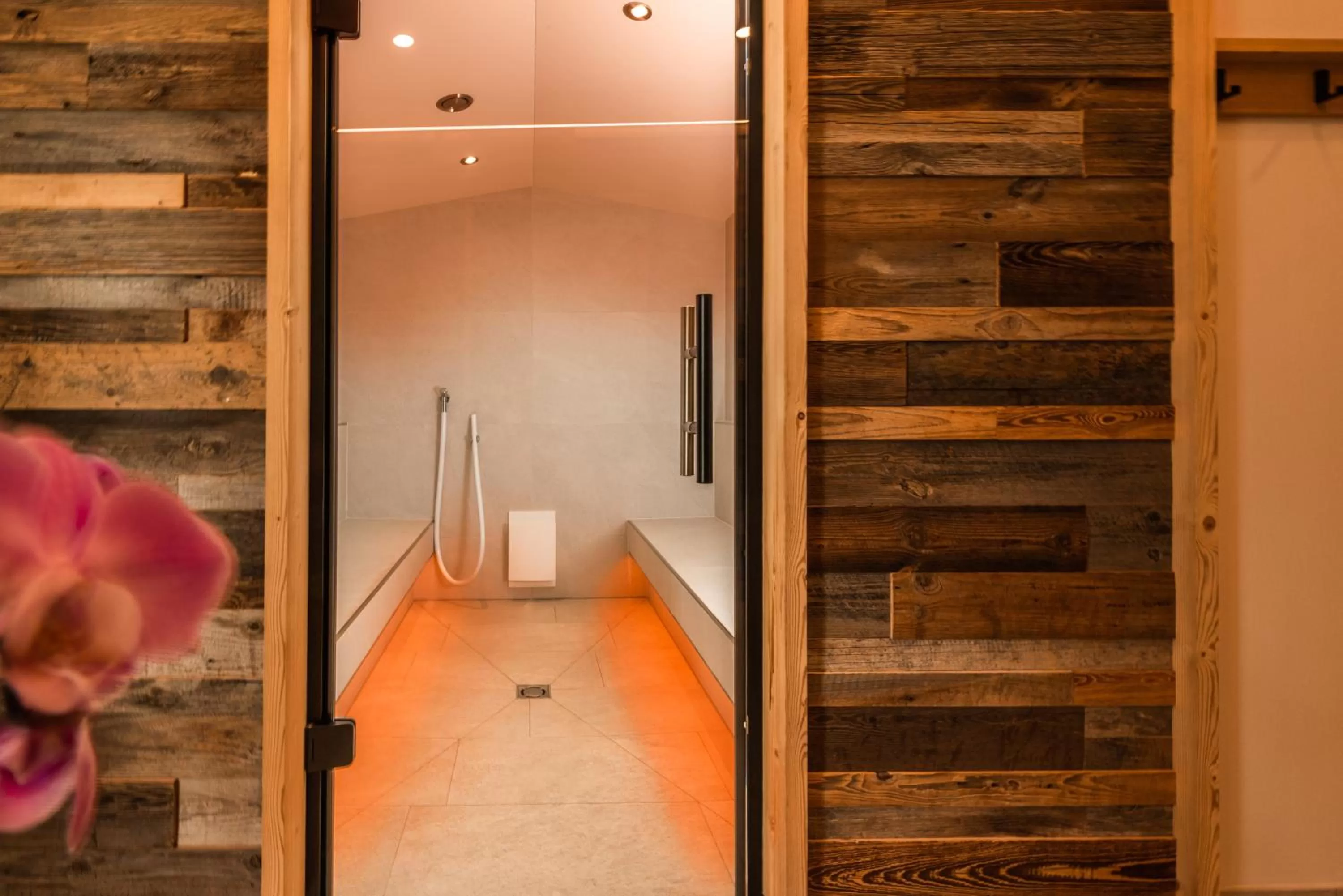 Spa and wellness centre/facilities in Hotel Rösslhof