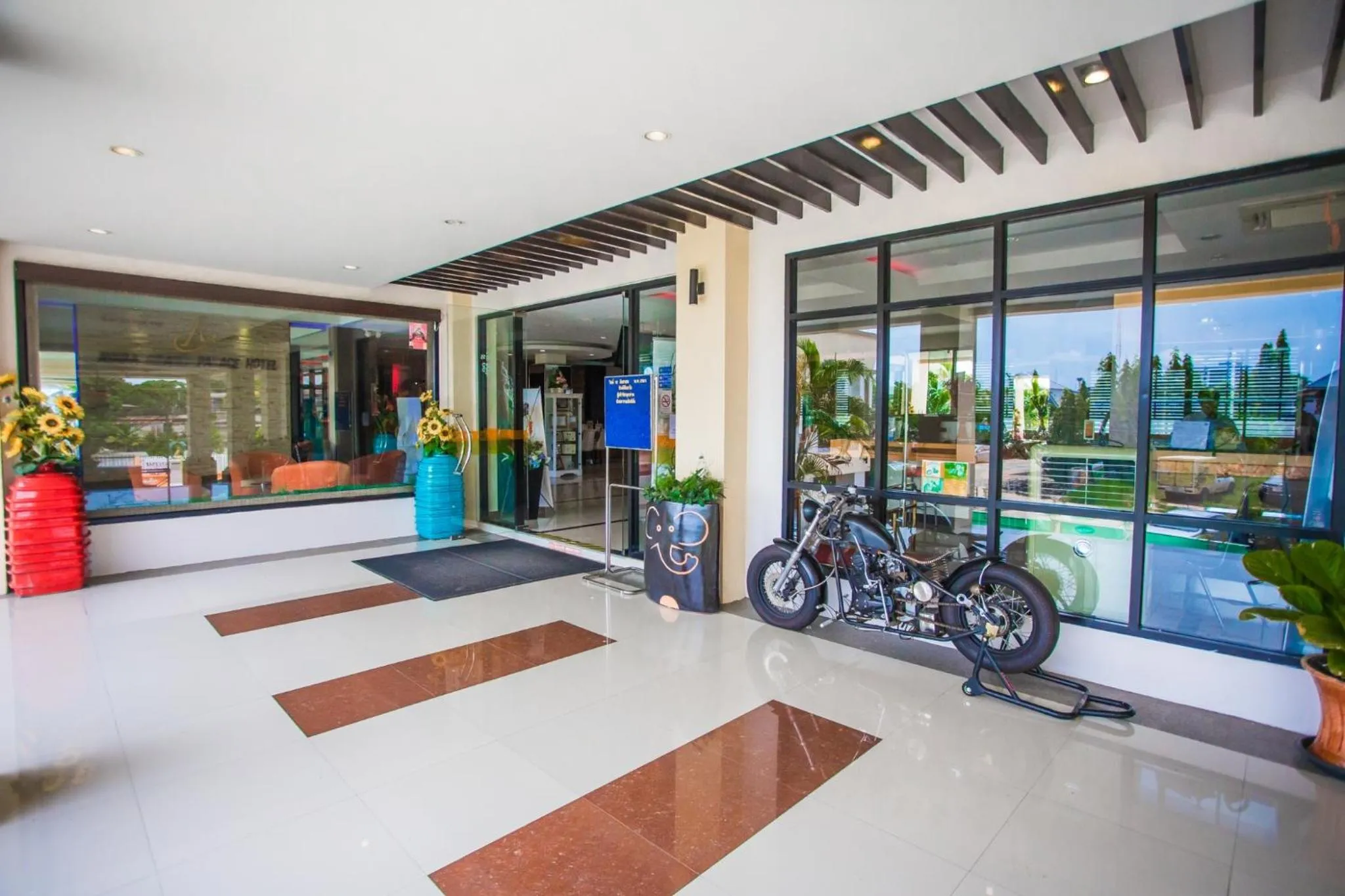 Day in Ayara Grand Palace Hotel