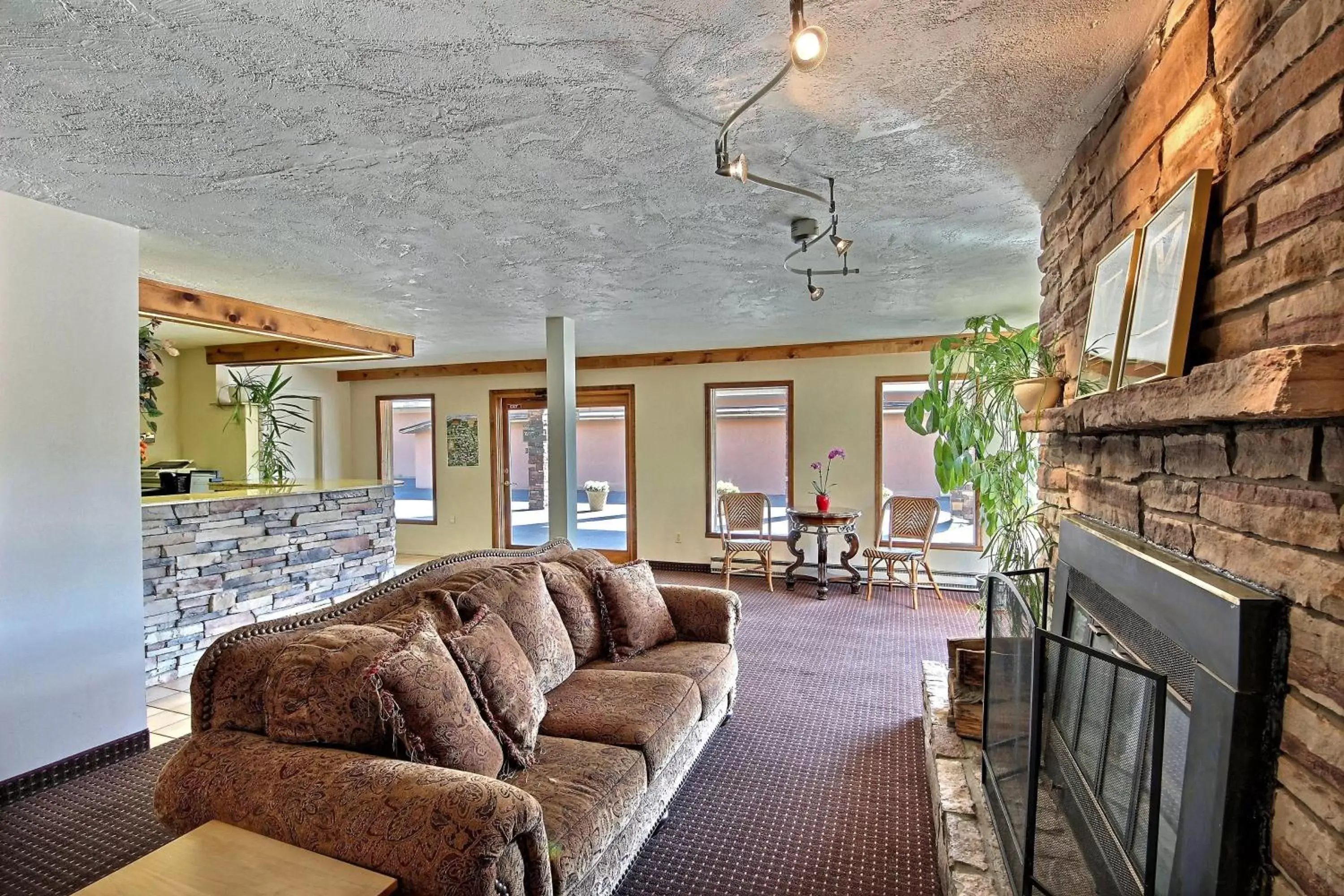 Lobby or reception in Rodeway Inn Gunnison