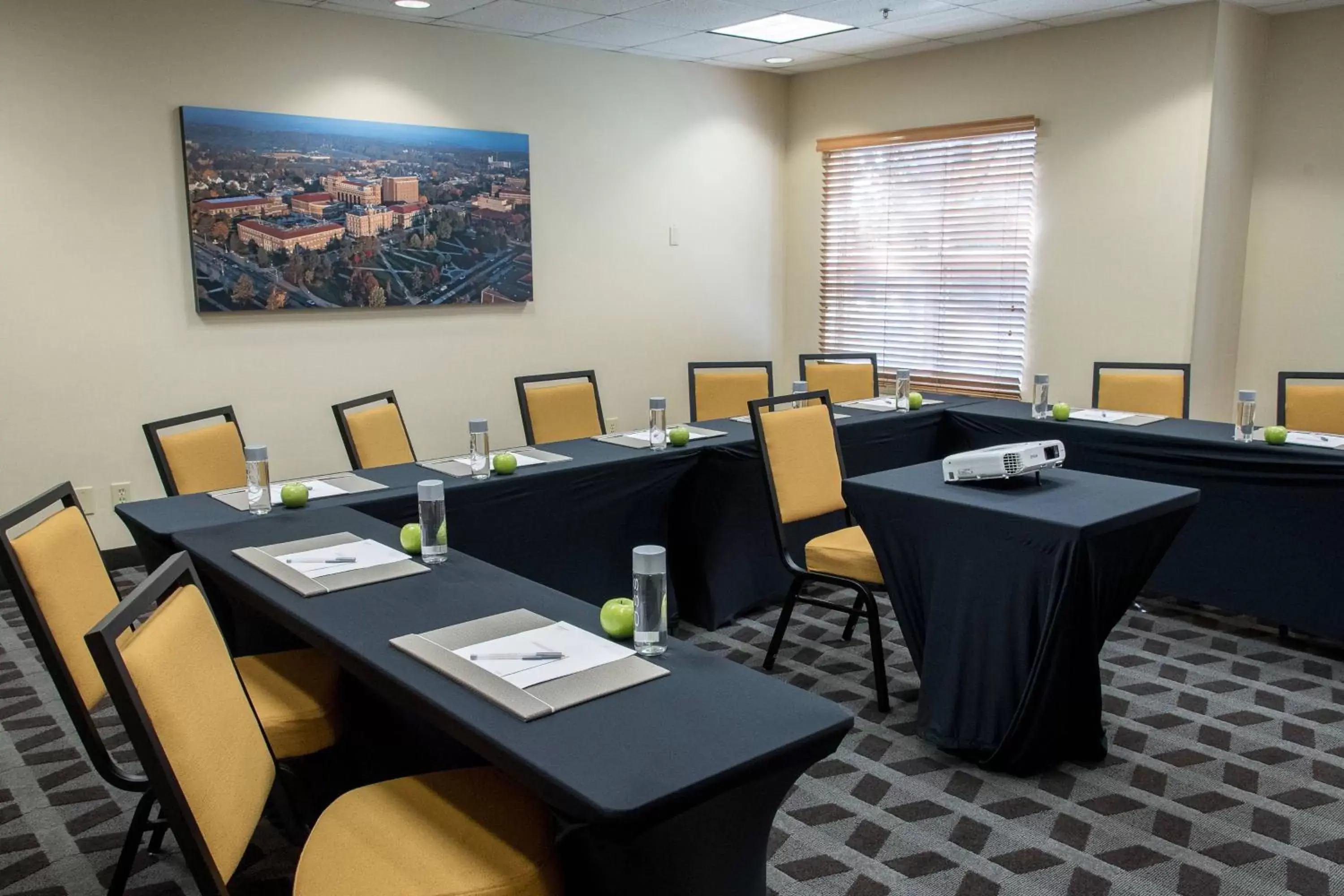 Meeting/conference room in TownePlace Suites by Marriott Lafayette