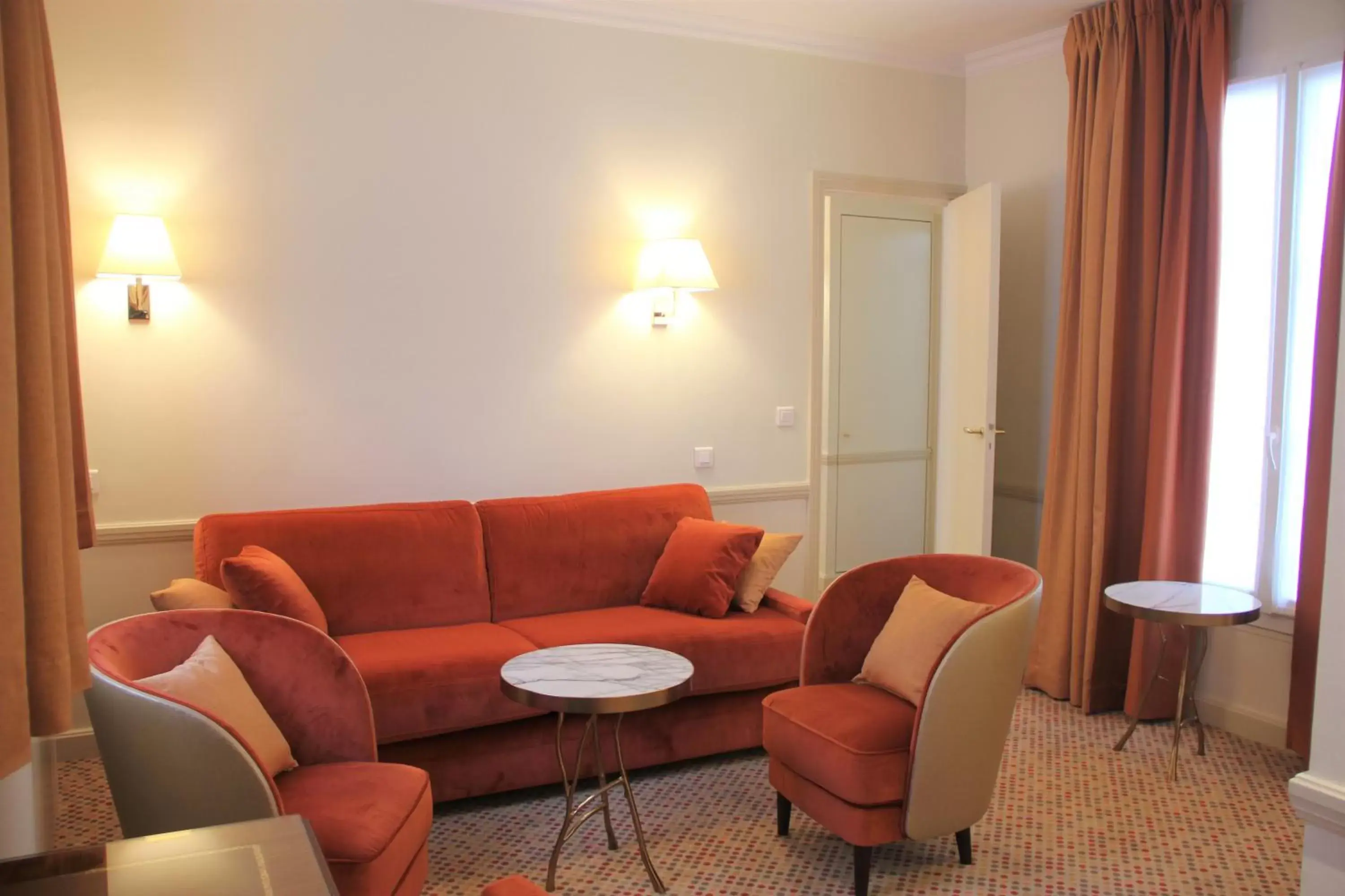 Seating Area in Hotel De Suede Saint Germain