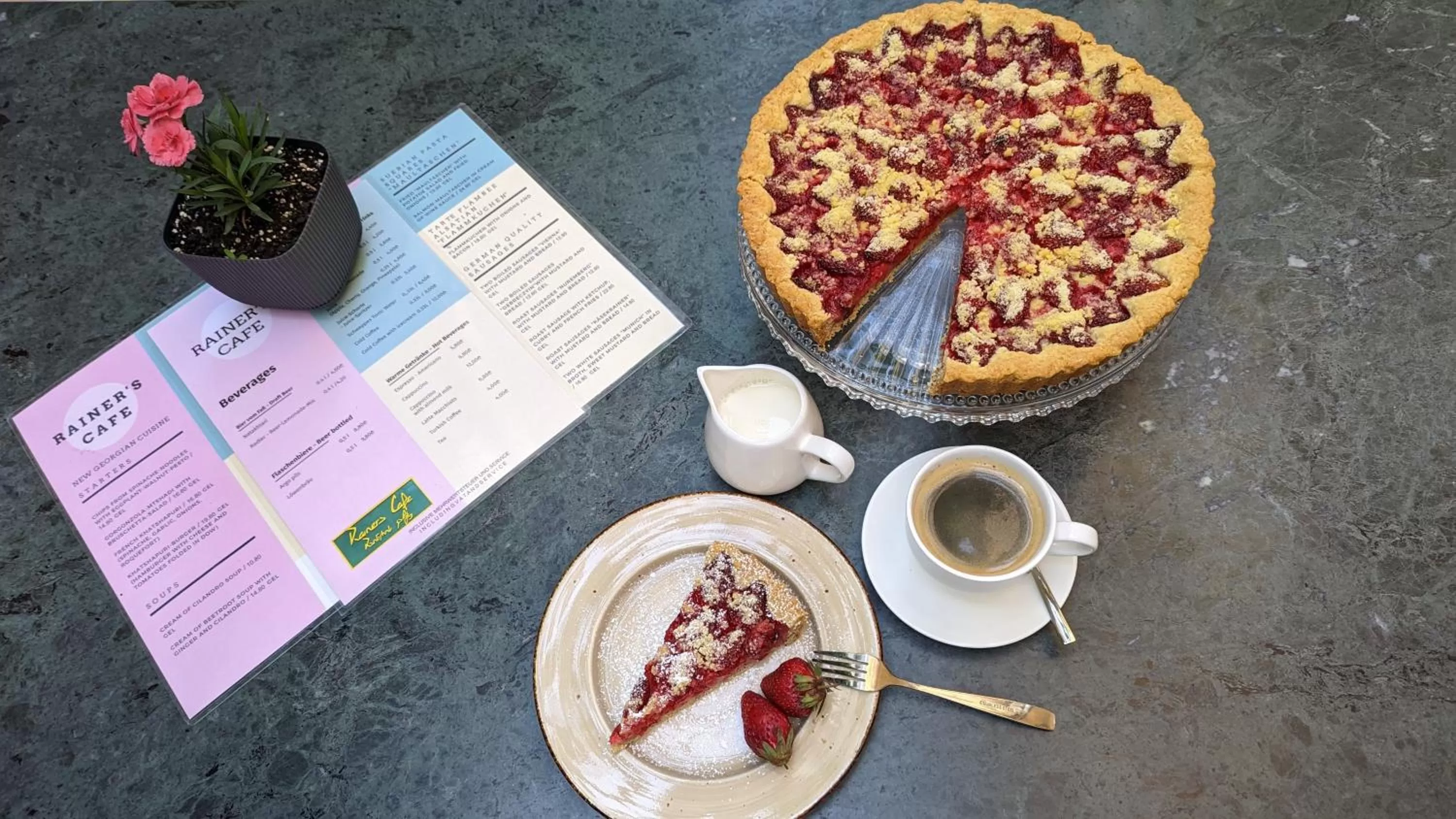 Restaurant/places to eat in Hotel Kartli