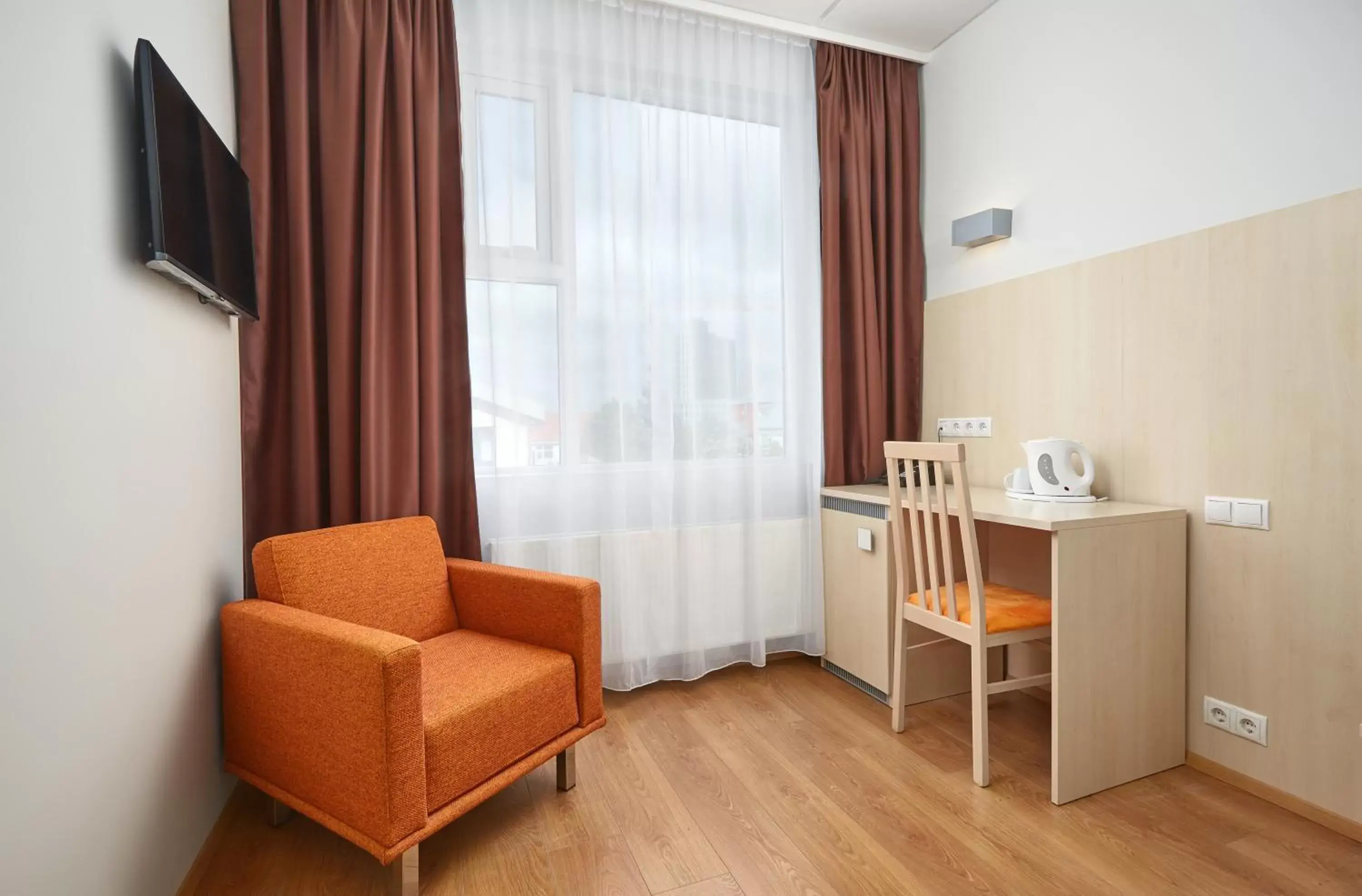 Bedroom, Seating Area in Hotel Klettur