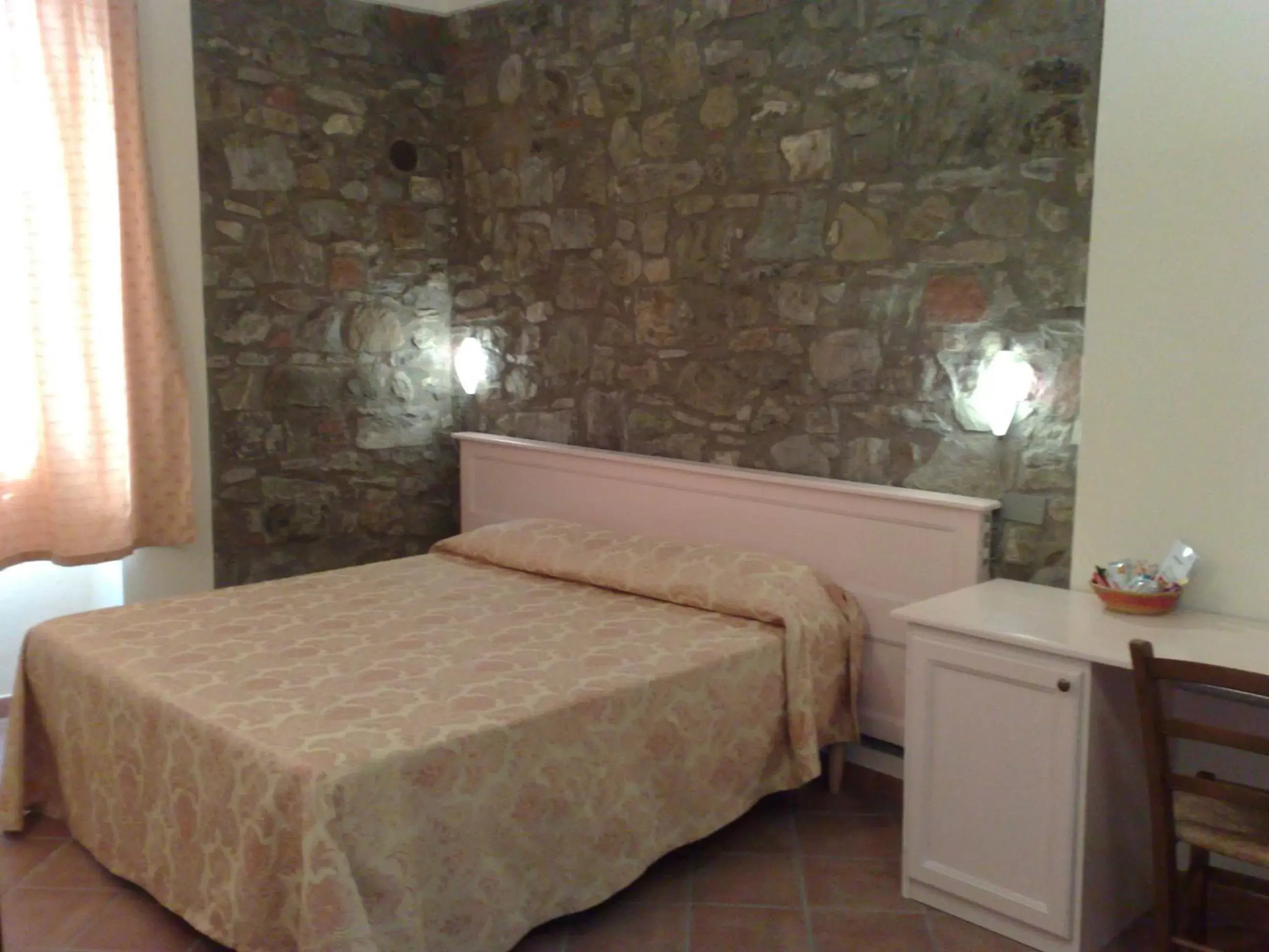 Bedroom, Bed in Locanda Il Gallo