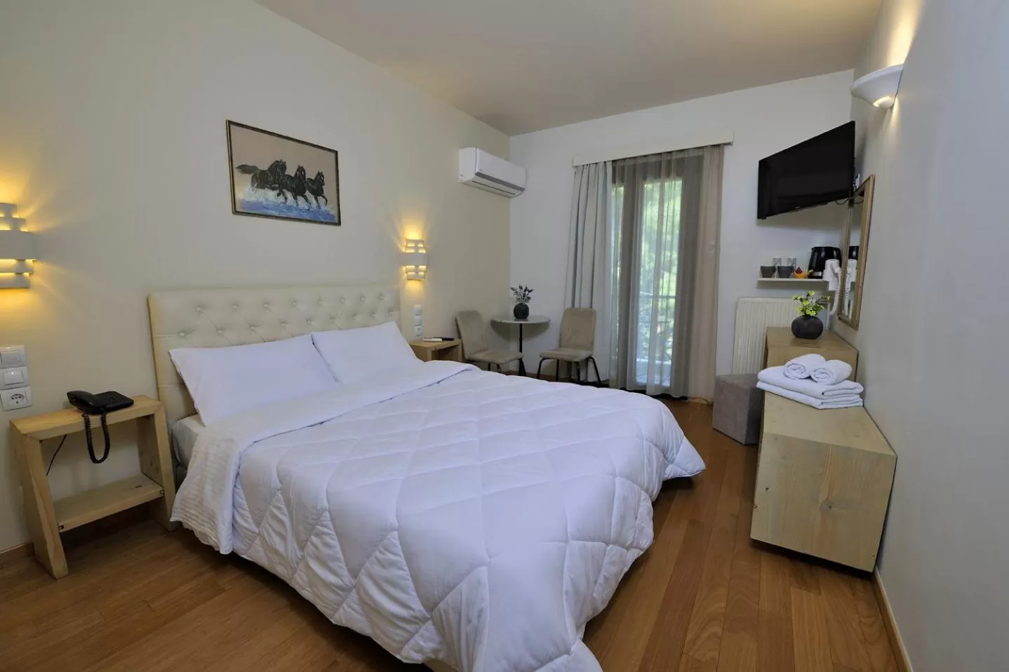 Bed in Dryades & Orion Hotel