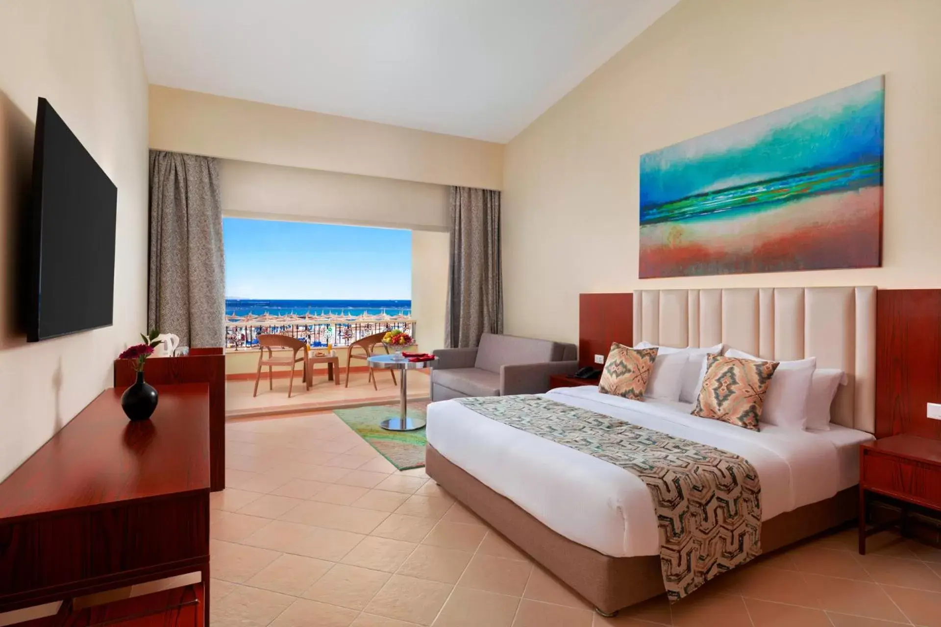 Bedroom, Bed in Pickalbatros Dana Beach Resort - Aqua Park Bedroom, Bed in Pickalbatros Dana Beach Resort - Aqua Park
