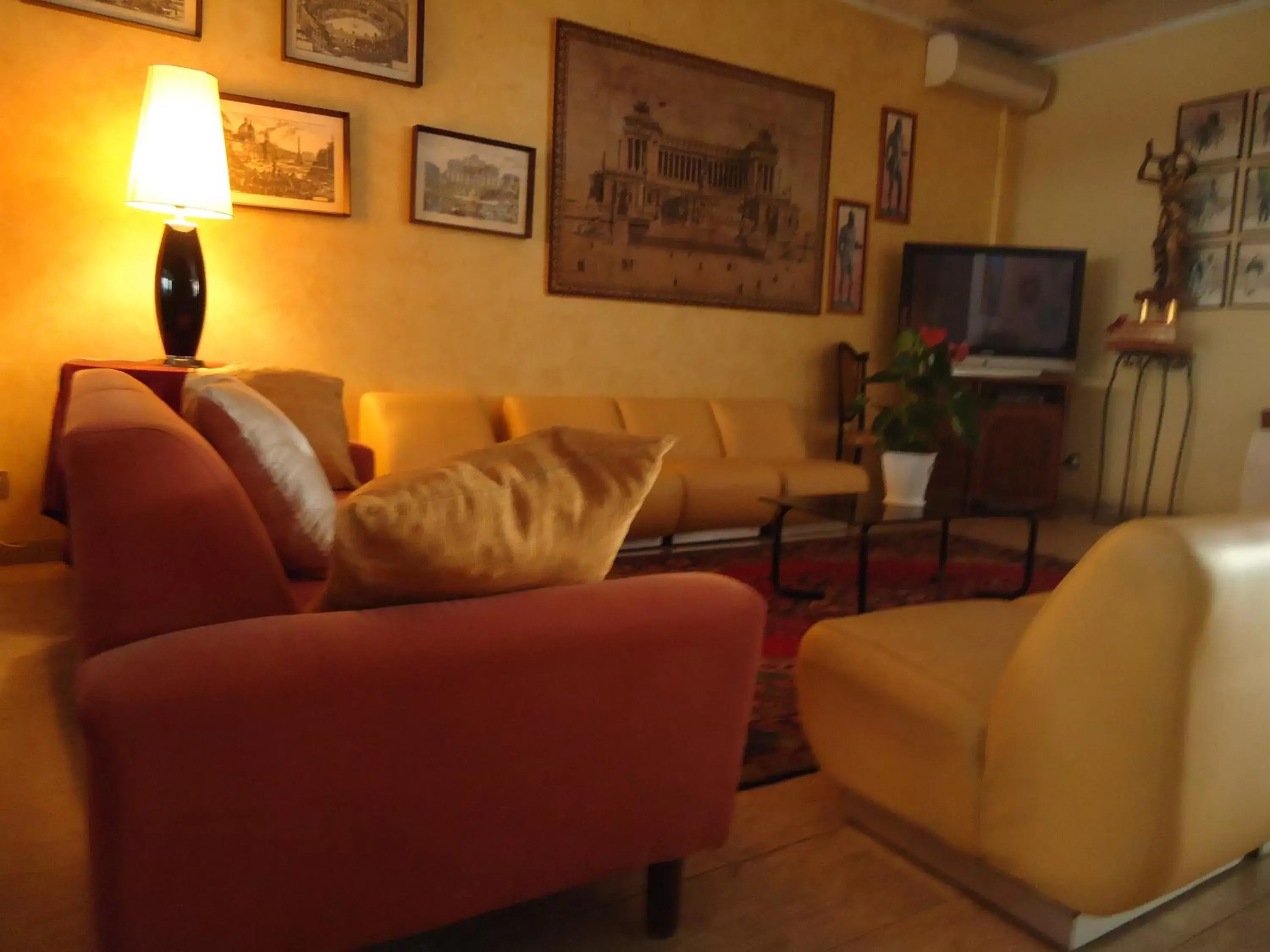 Seating Area in Hotel Ristorante Mommo