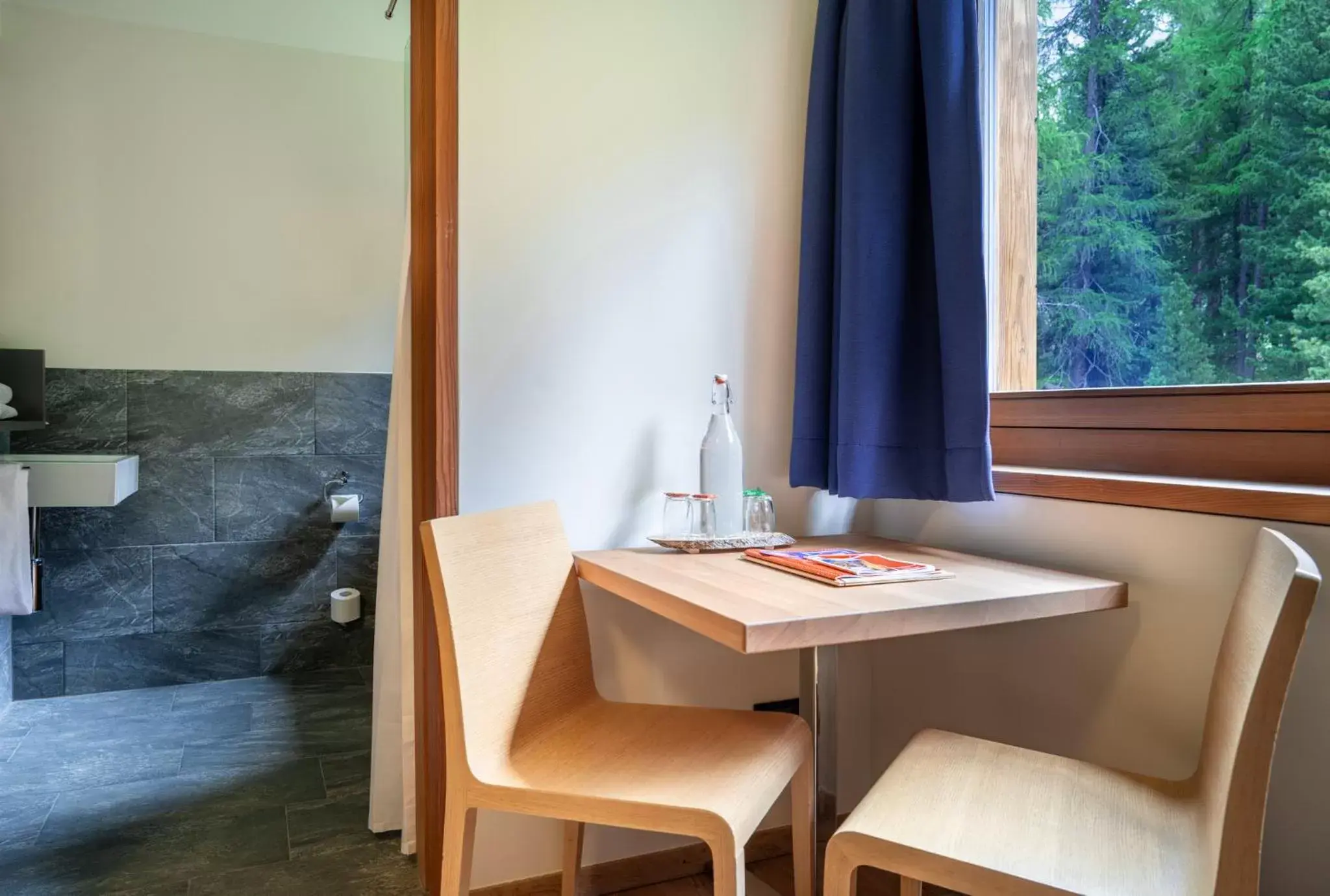 Bathroom in Gletscher-Hotel Morteratsch