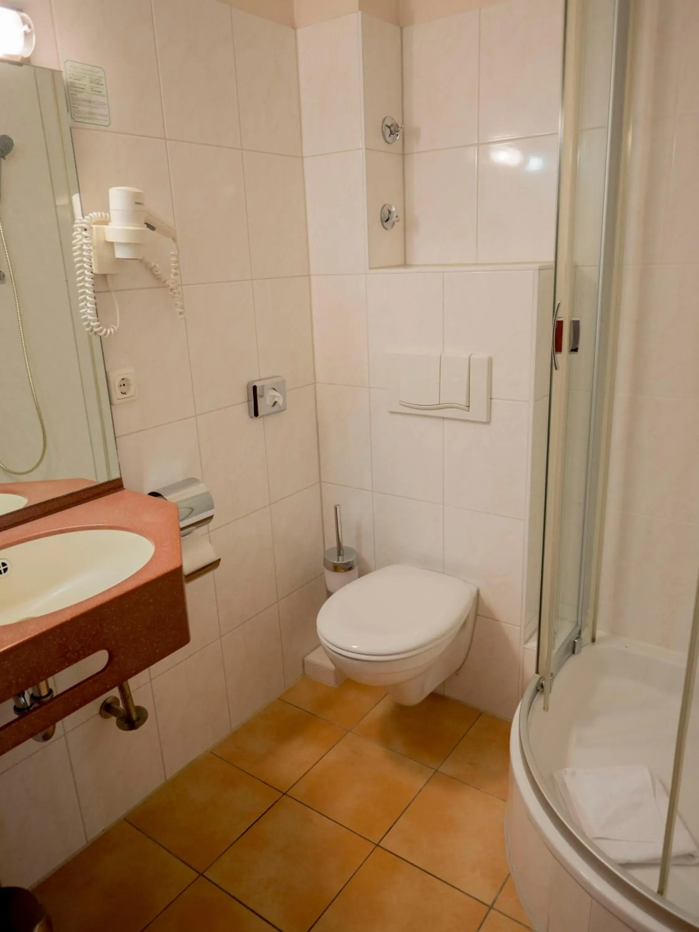 Bathroom in Hotel Residence am Hauptbahnhof
