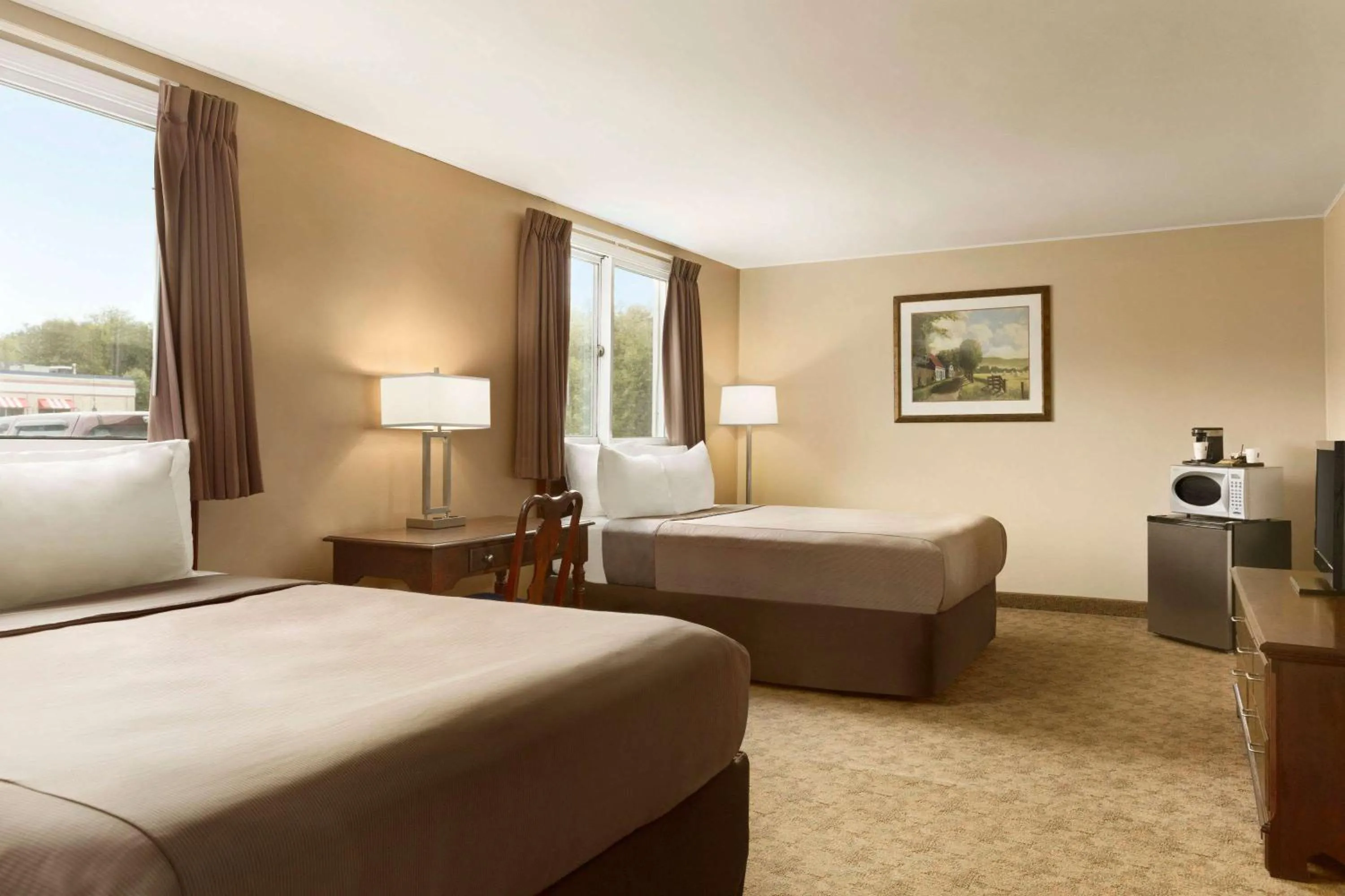 Photo of the whole room, Bed in Travelodge by Wyndham Kenora