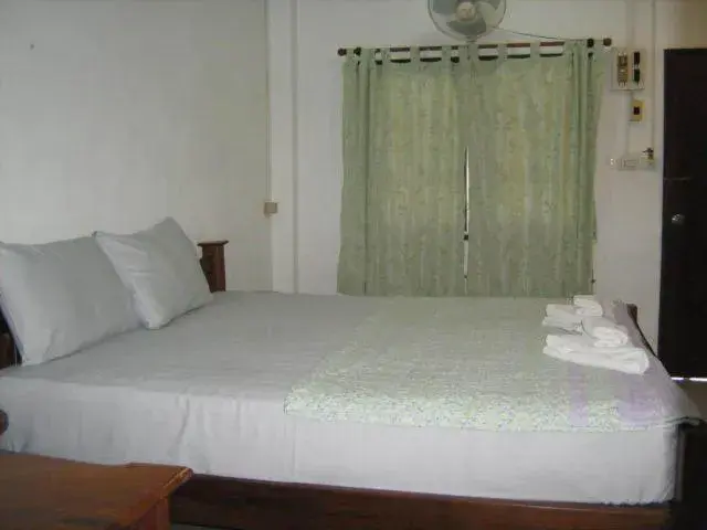 Bed in Lamoon Lamai Residence & Guesthouse