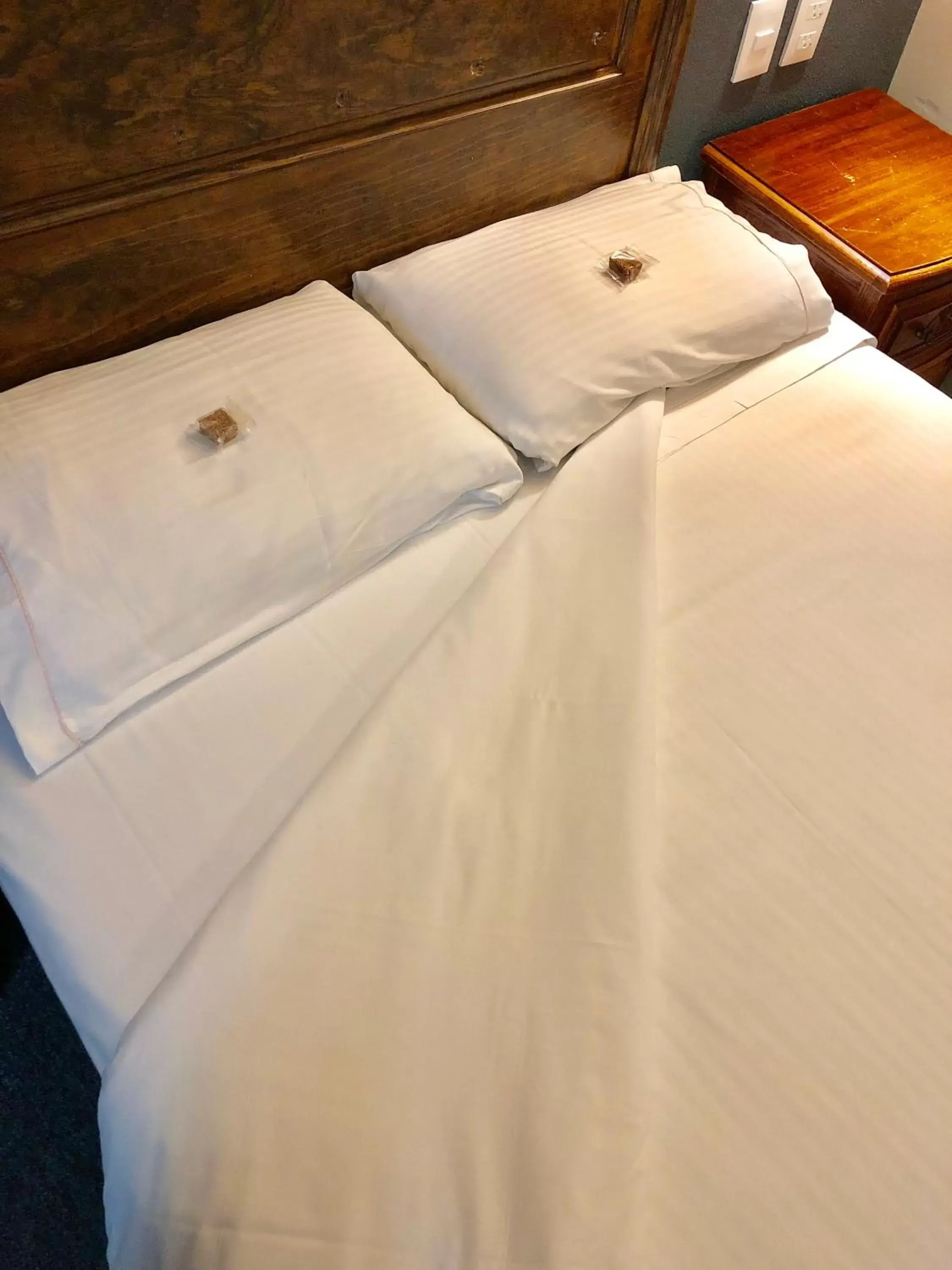 Bed in Hotel Canada