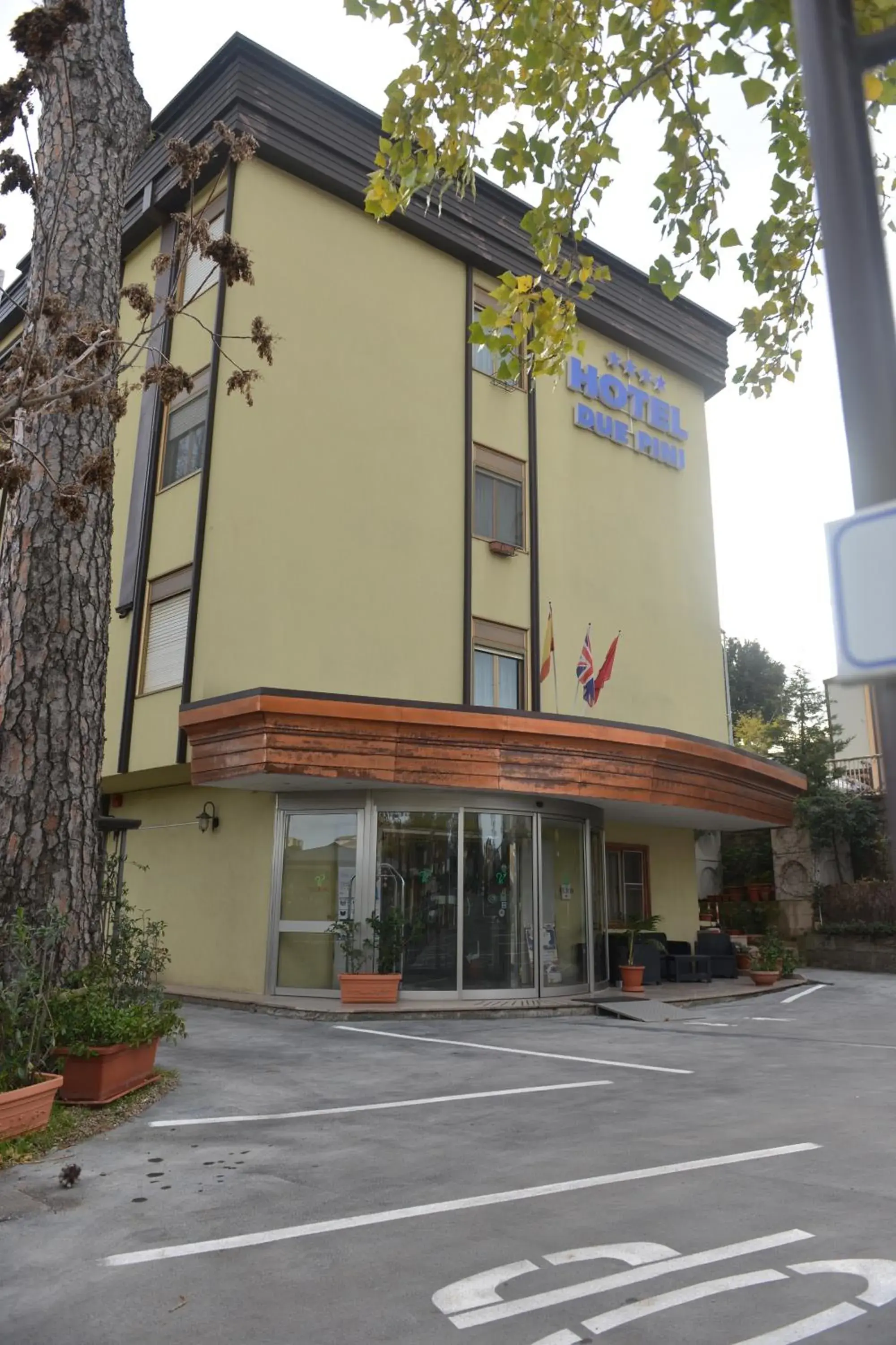 Property Building in Hotel Due Pini