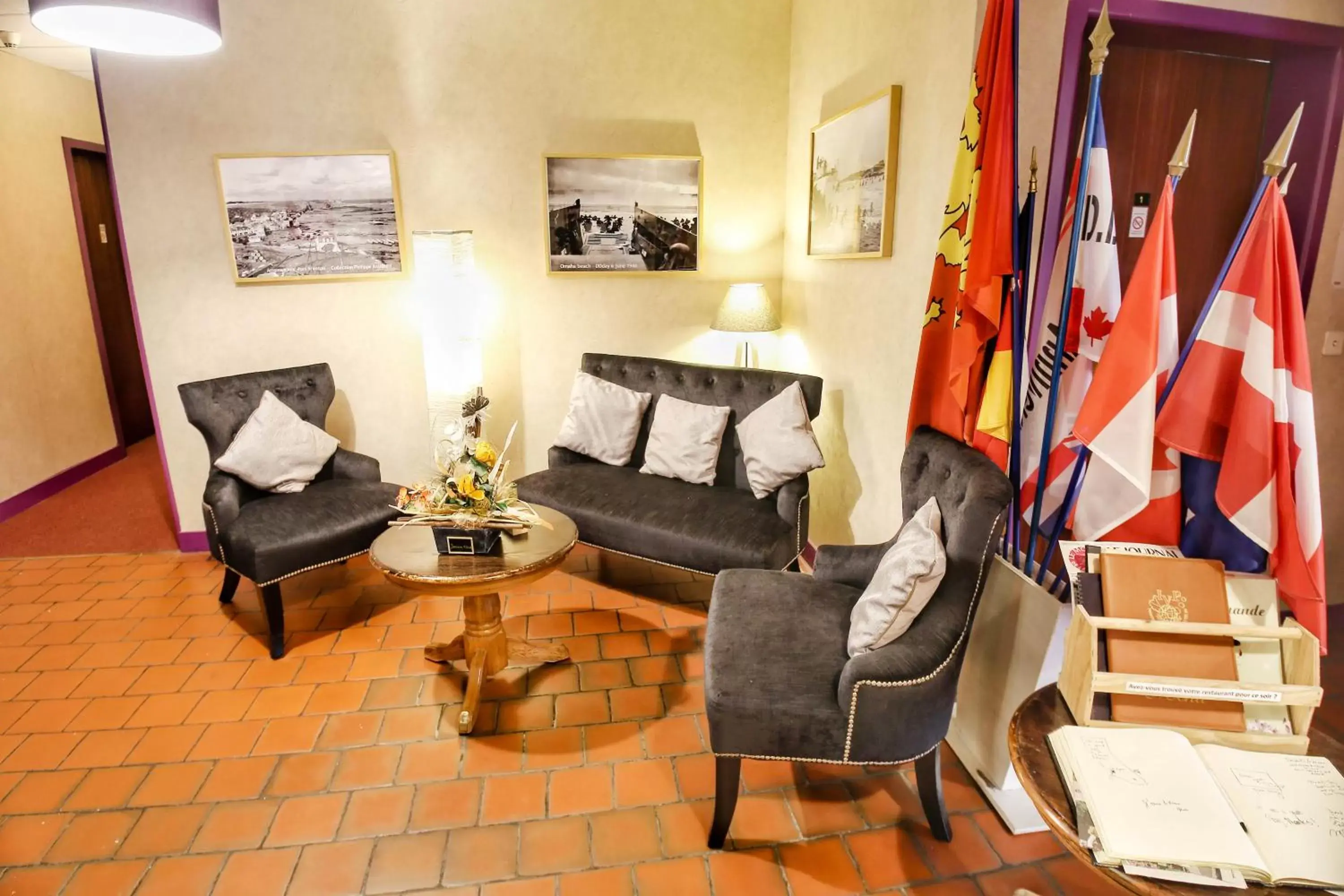 Banquet/Function facilities, Seating Area in Hôtel Le Bayeux