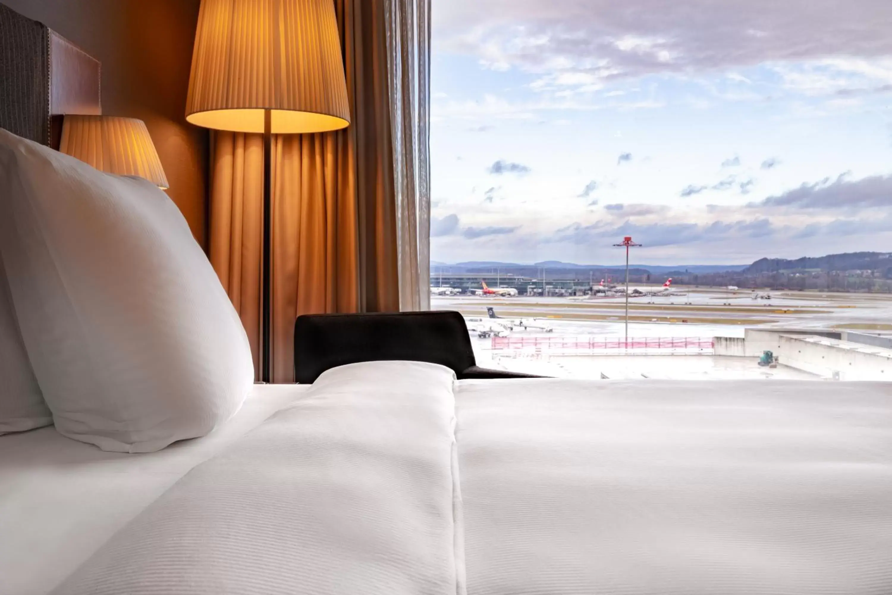 Bed in Radisson Blu Hotel Zurich Airport