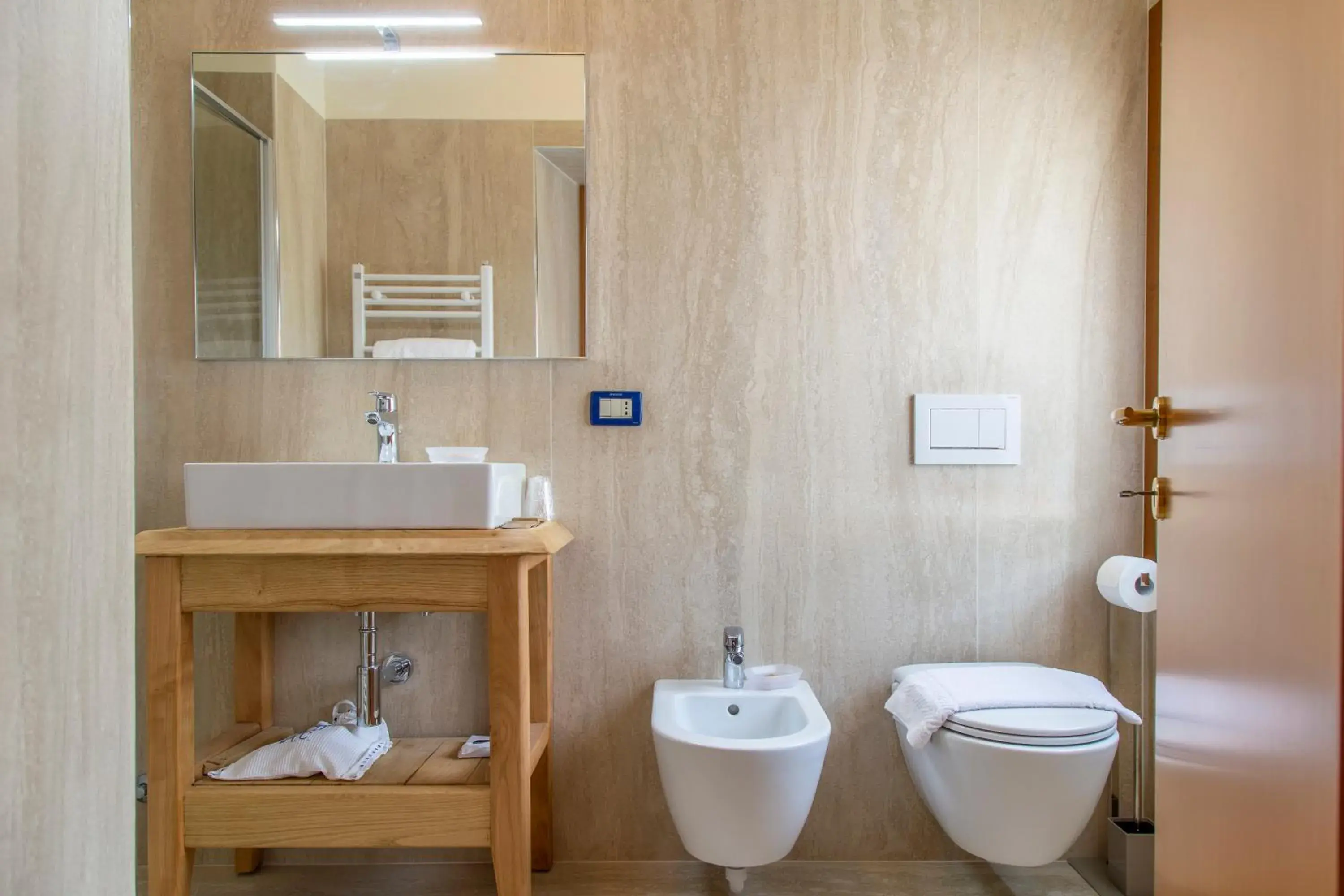 Bathroom in Hotel Calvi