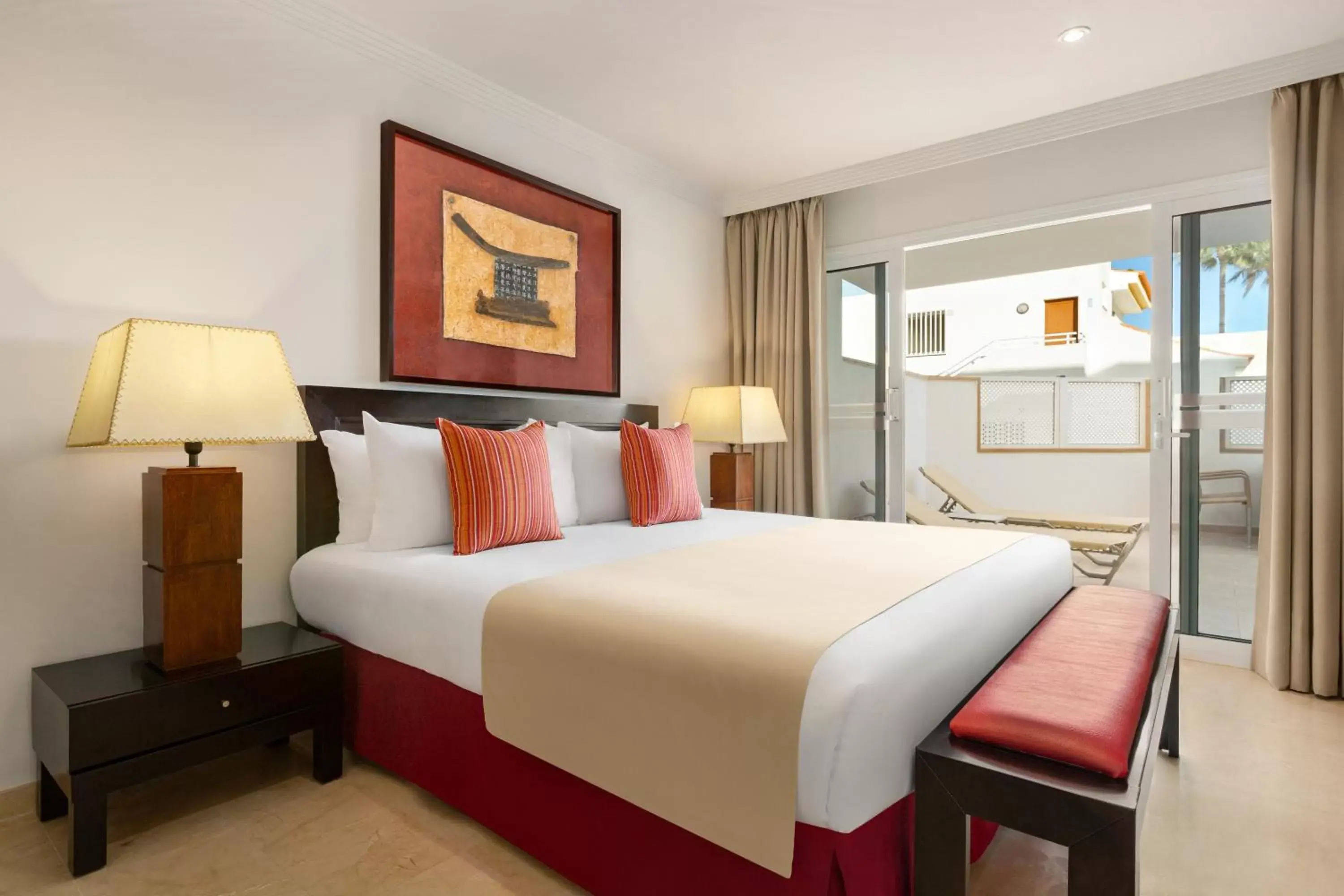 Bedroom, Bed in Wyndham Residences Golf del Sur