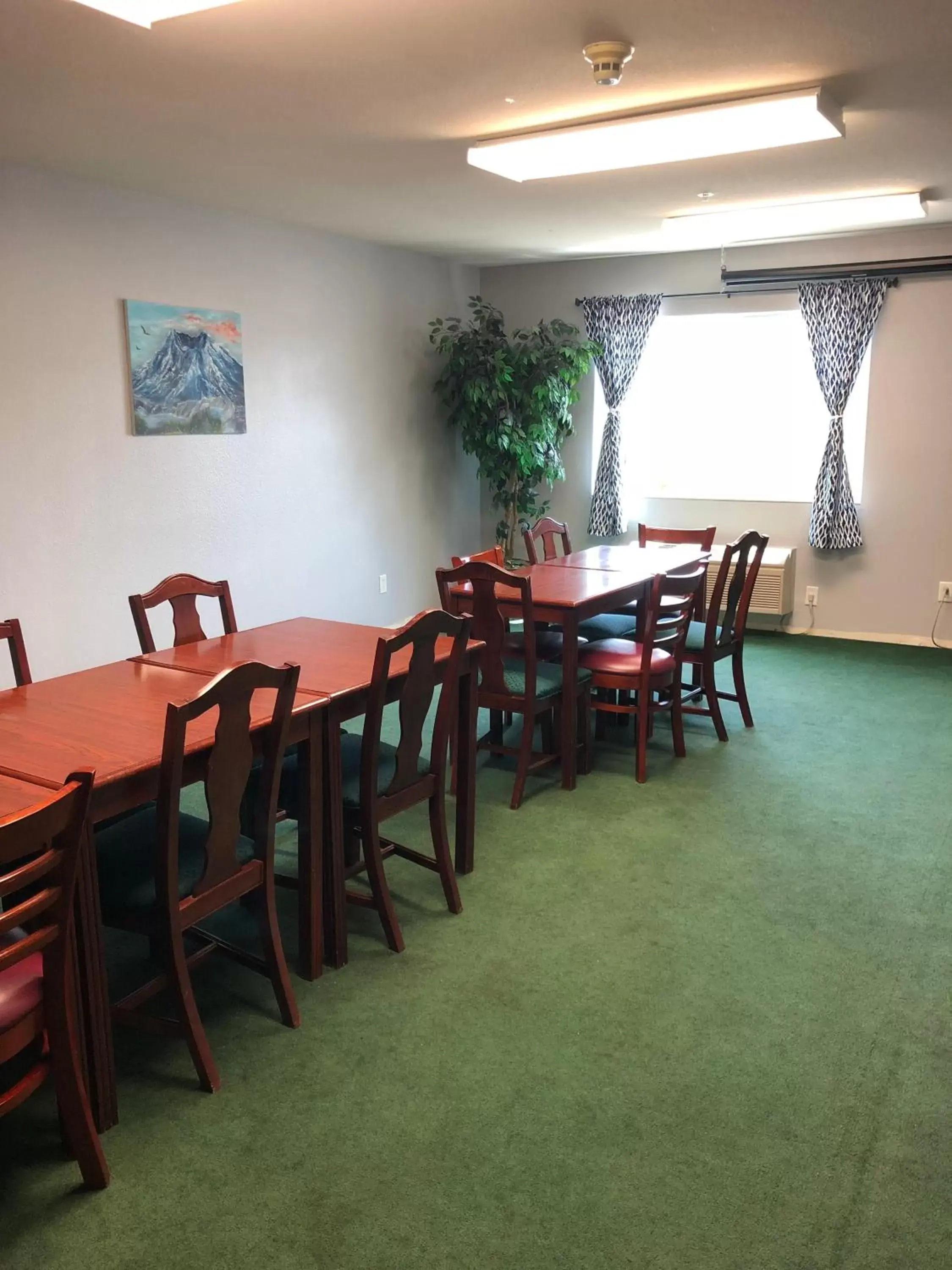 Banquet/Function facilities in GuestHouse Inn & Suites Kelso/Longview