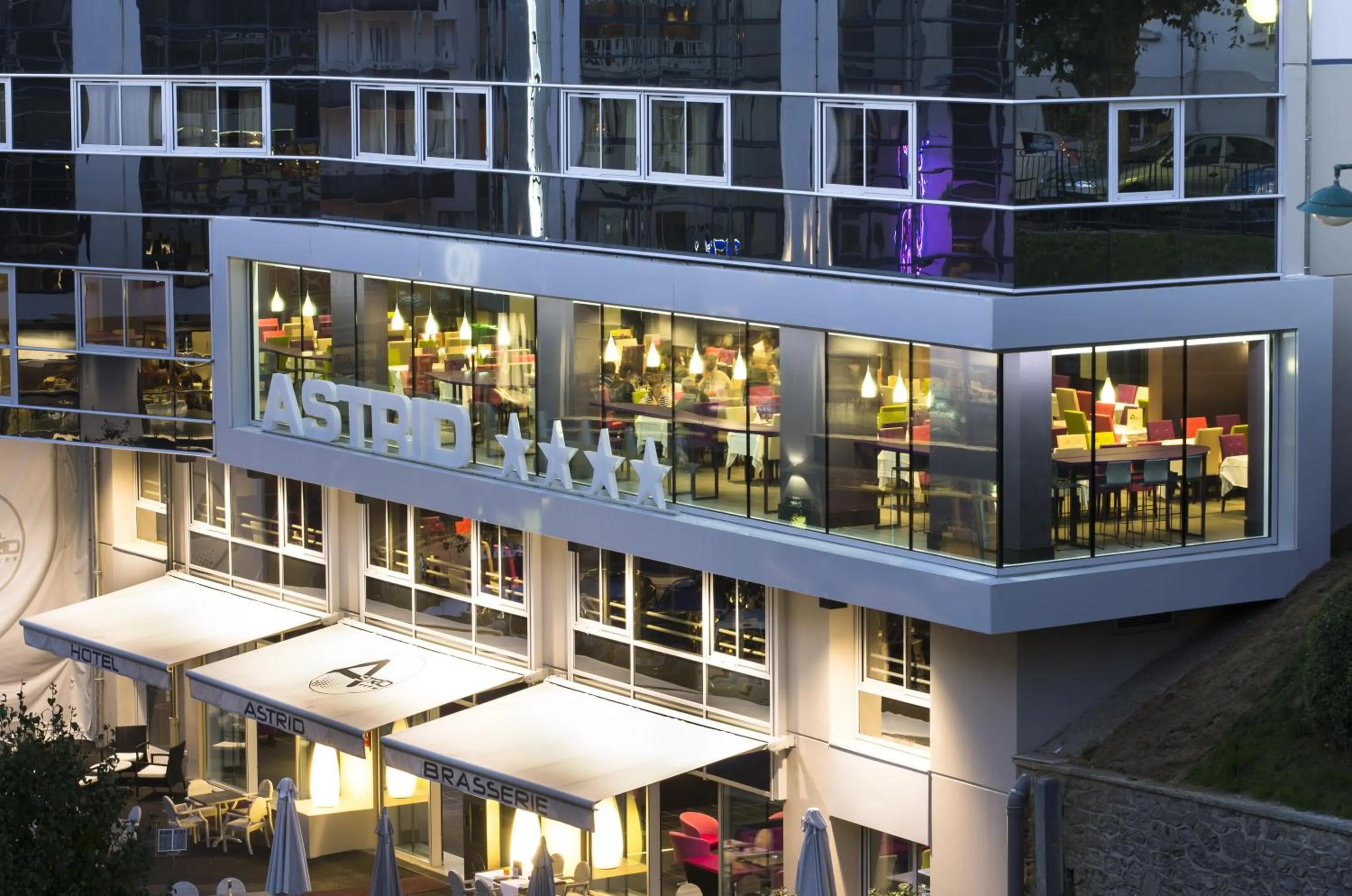 Facade/entrance in Hôtel Astrid