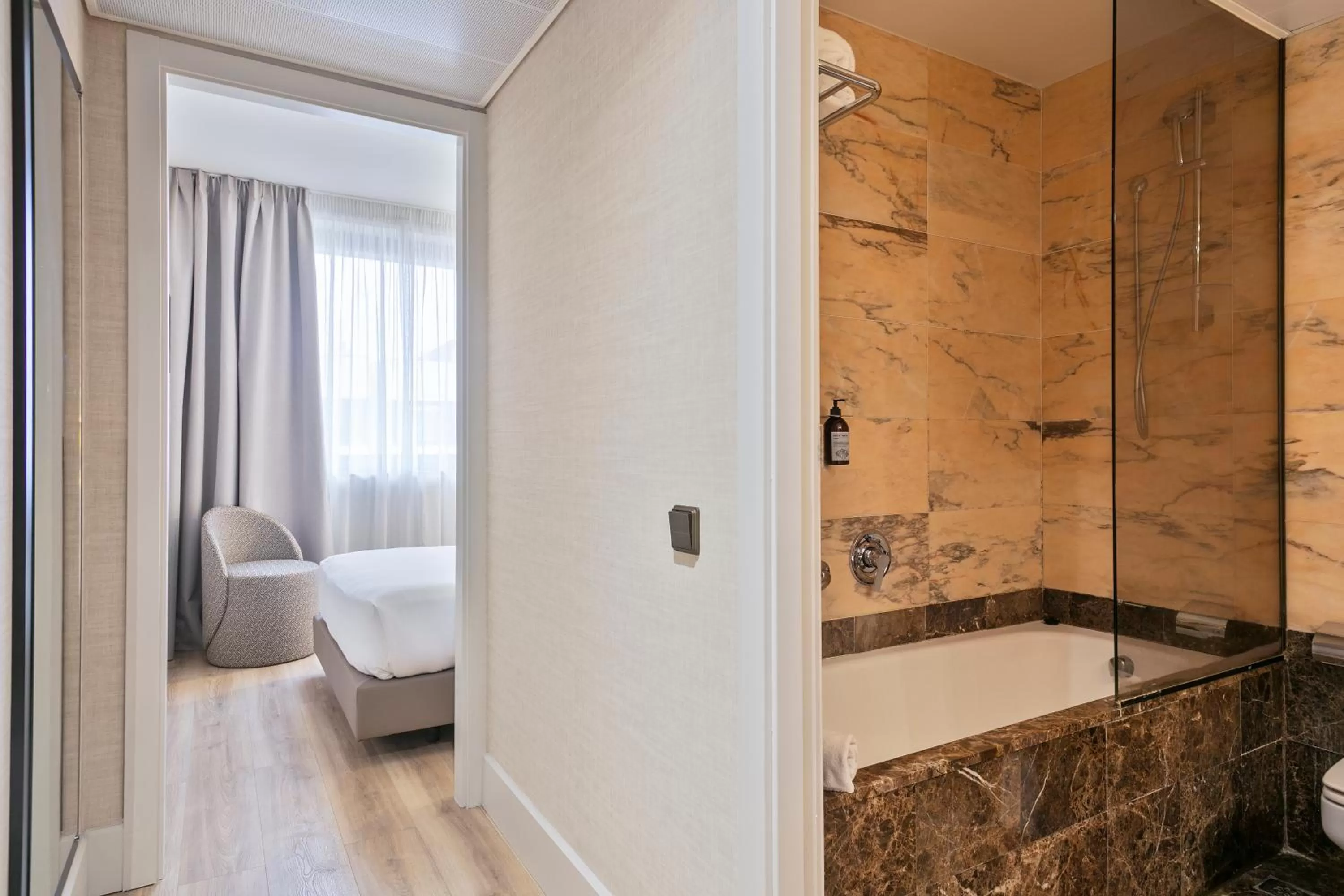 Bathroom, Bed in Acta CITY47
