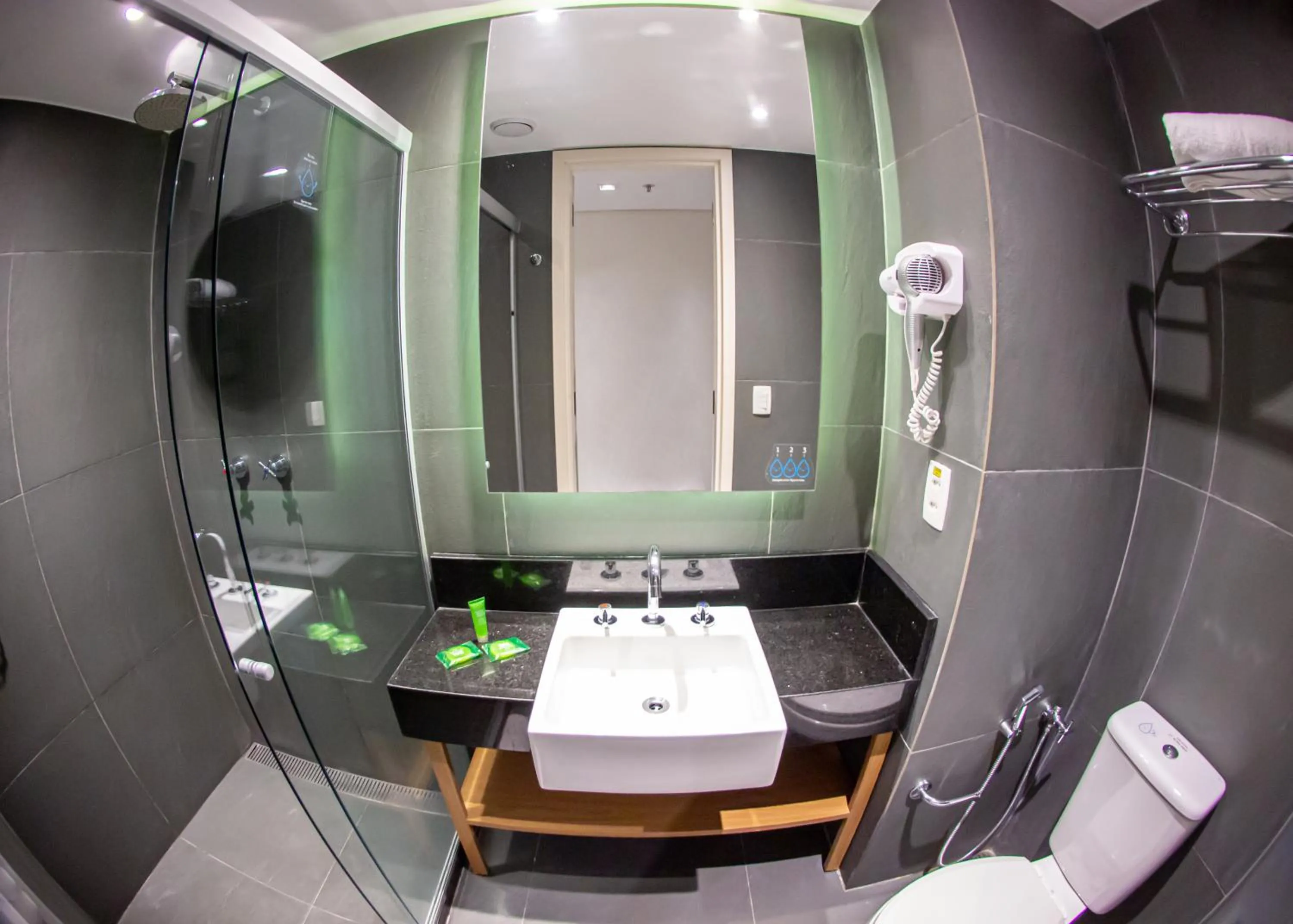Bathroom in ibis Styles Rio de Janeiro Botafogo
