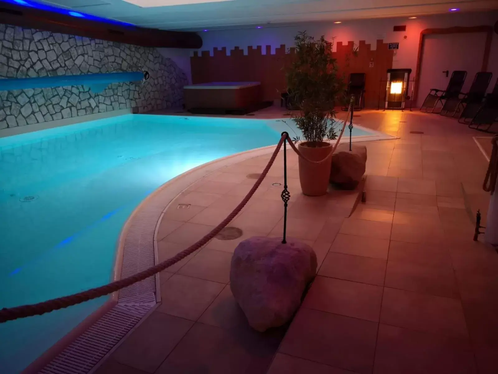 Spa and wellness centre/facilities, Swimming Pool in Folgaria Post Hotel