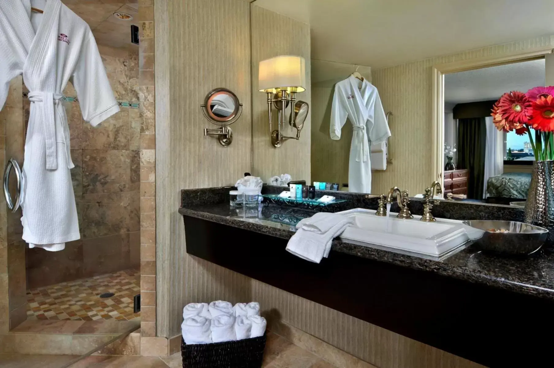 Photo of the whole room, Bathroom in Crowne Plaza Hotel Portland-Downtown Convention Center, an IHG Hotel