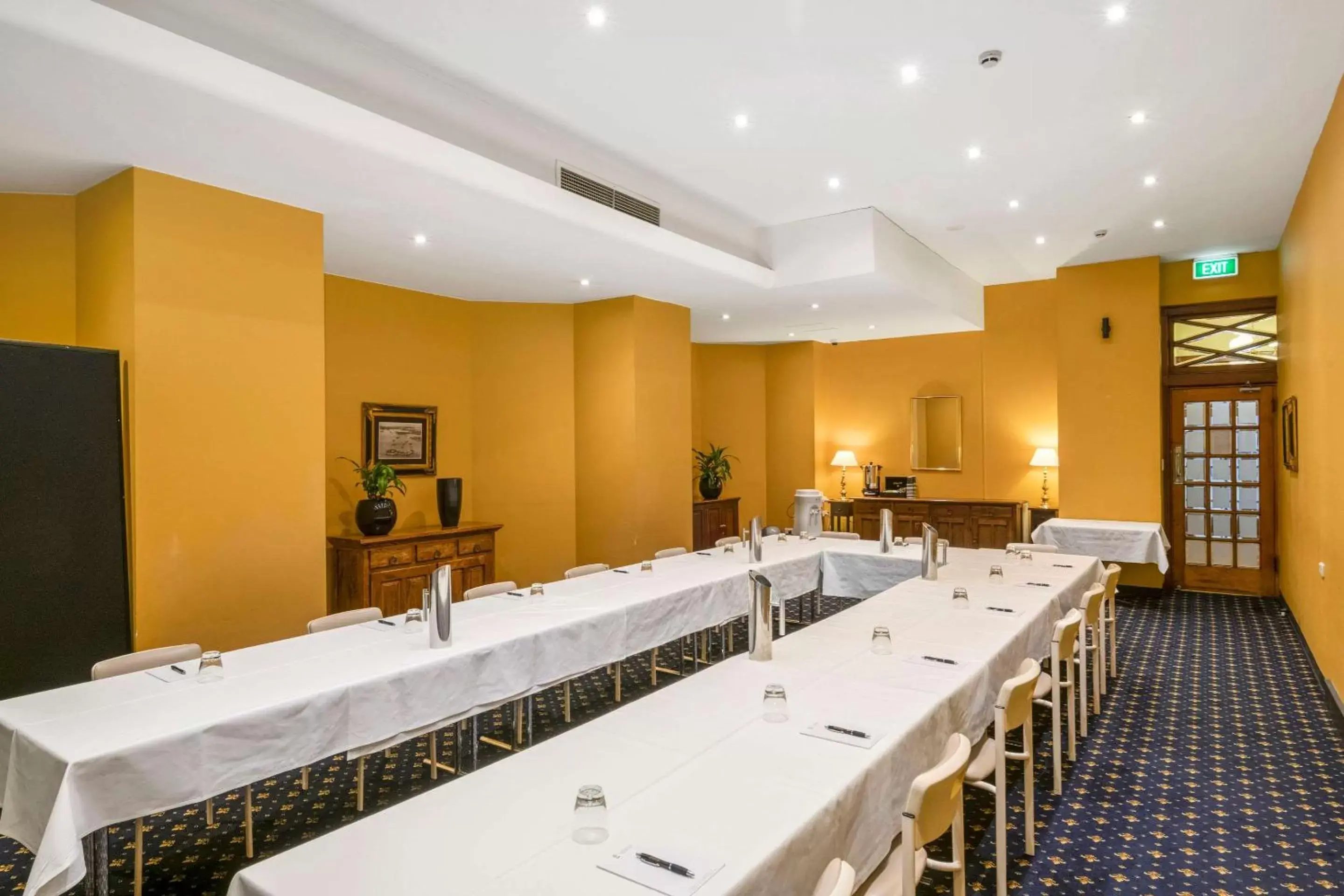 Meeting/conference room in Castlereagh Boutique Hotel, Ascend Hotel Collection