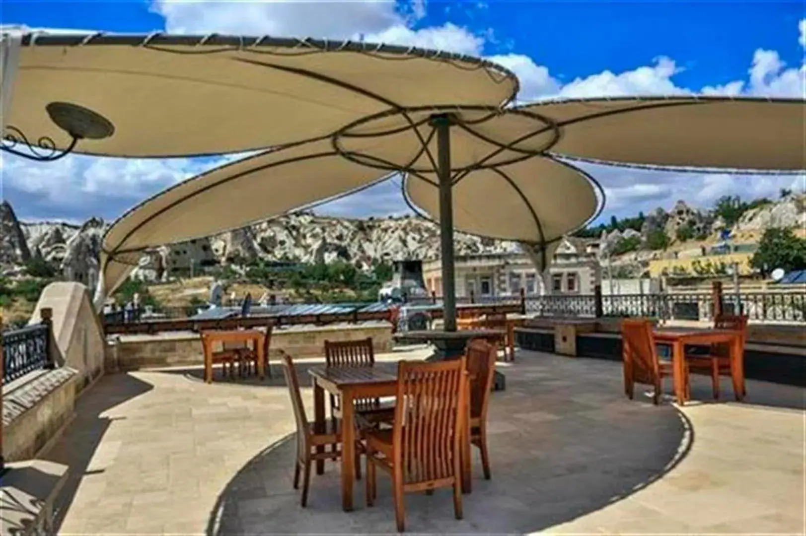 Balcony/Terrace, Restaurant/Places to Eat in Goreme Inn Hotel