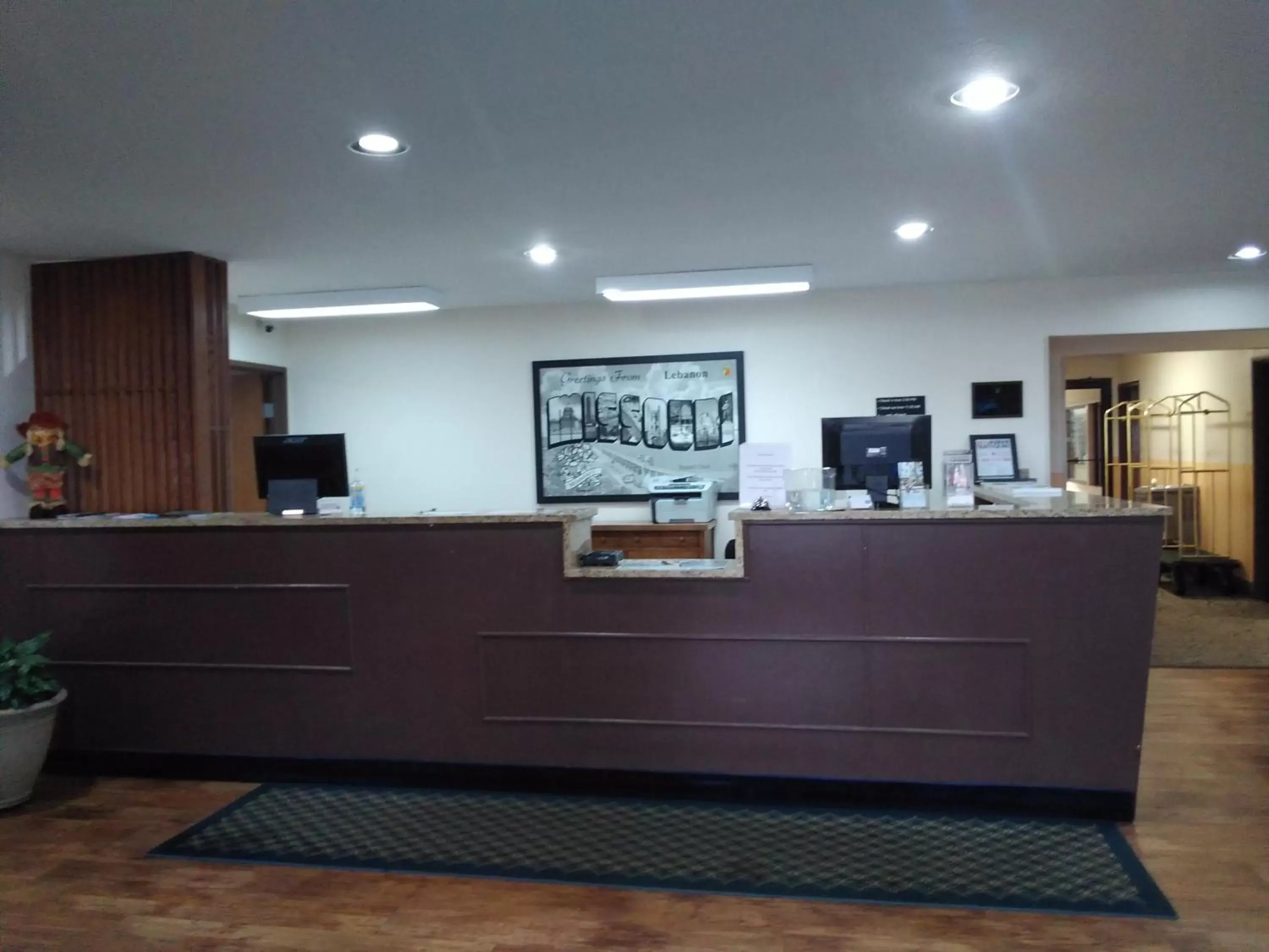 Lobby or reception, Lobby/Reception in Super 8 by Wyndham Lebanon