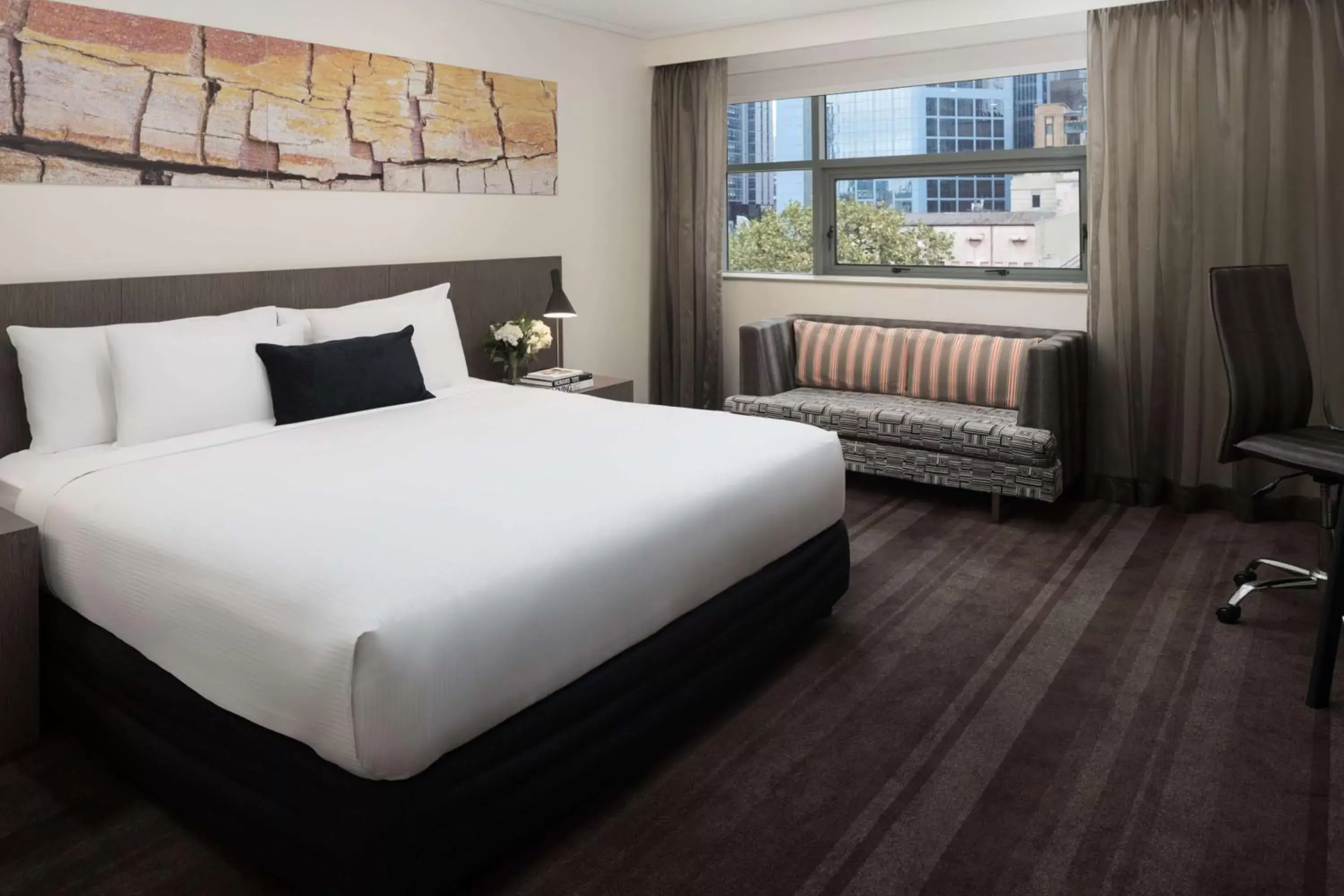 Bed in Rydges World Square