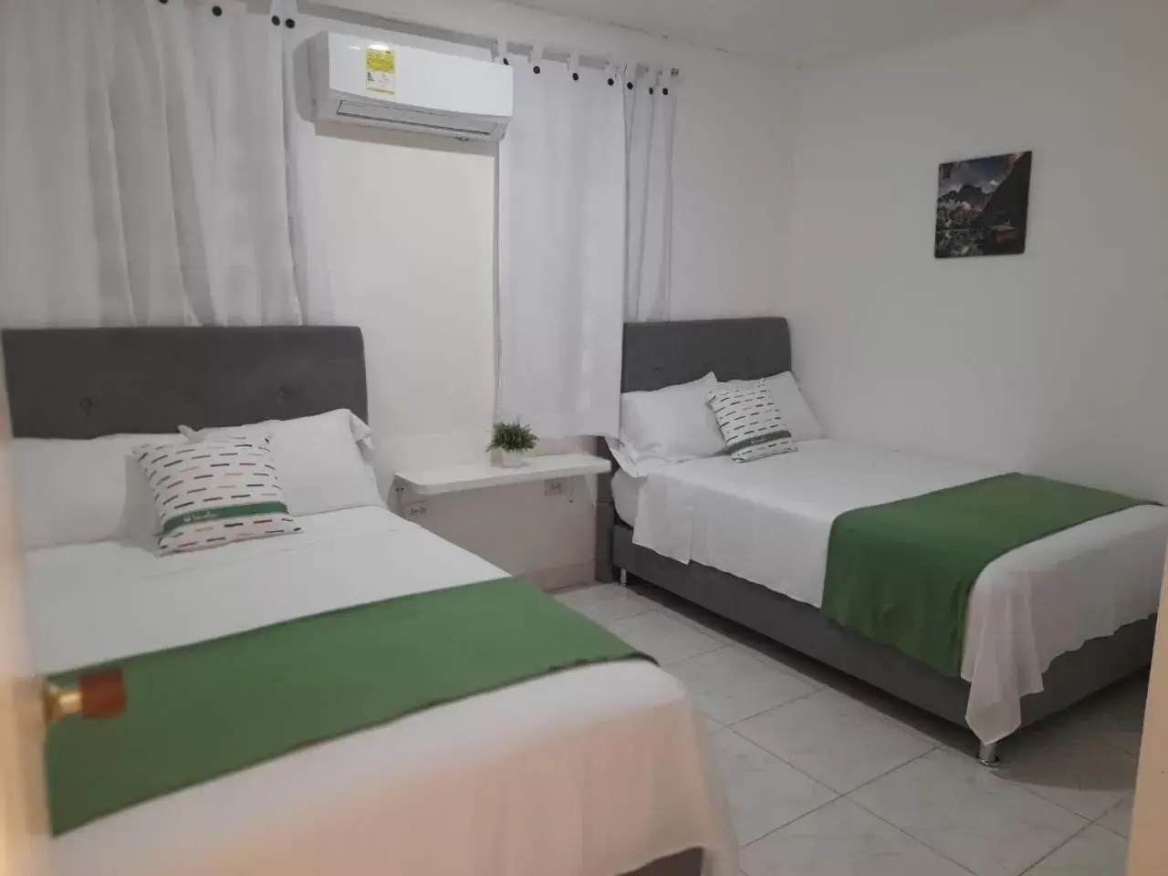 Twin Room in Tita’s Airport Hotel Twin Room in Tita’s Airport Hotel