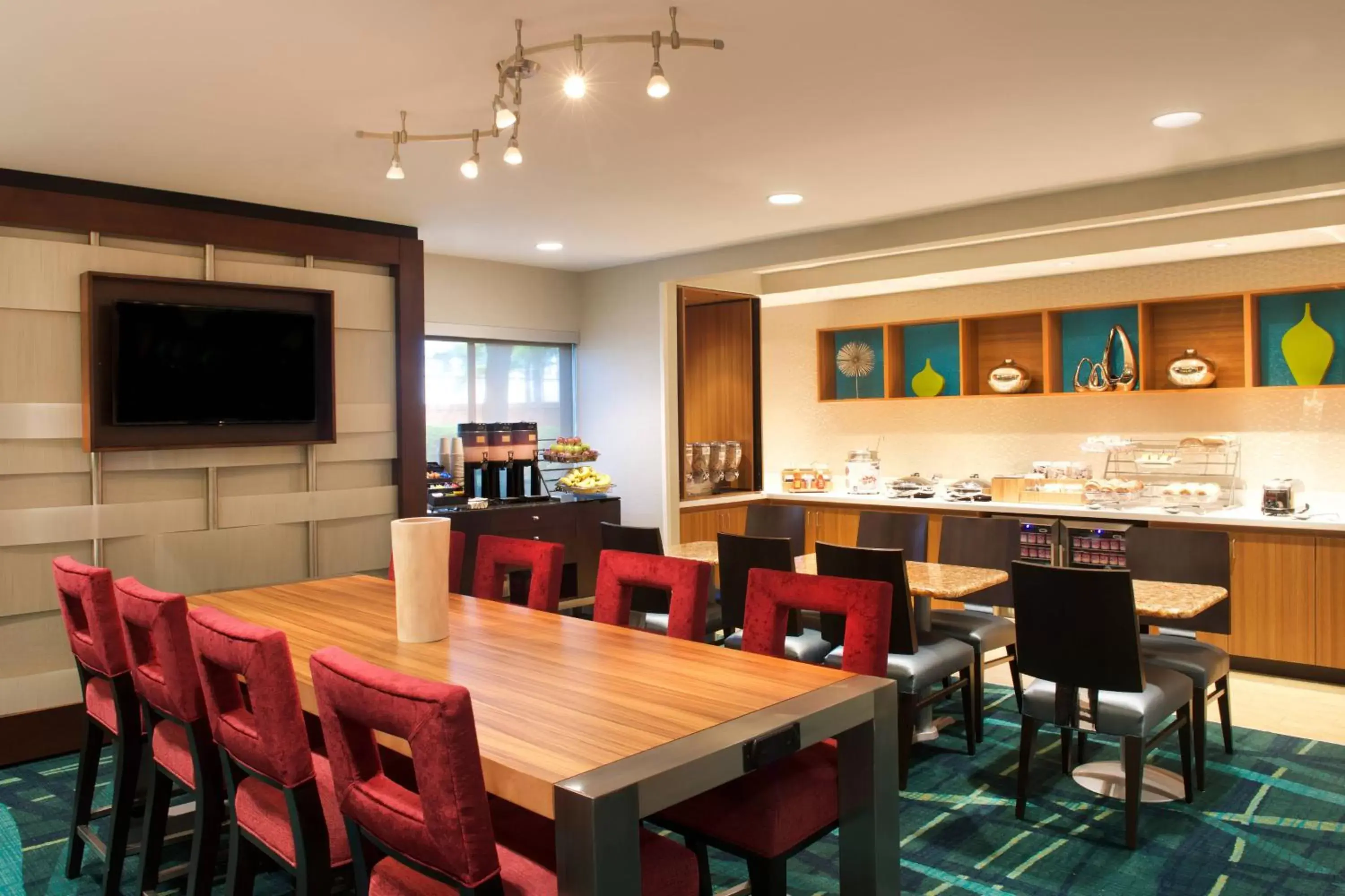 Breakfast, Restaurant/Places to Eat in Springhill Suites Jacksonville