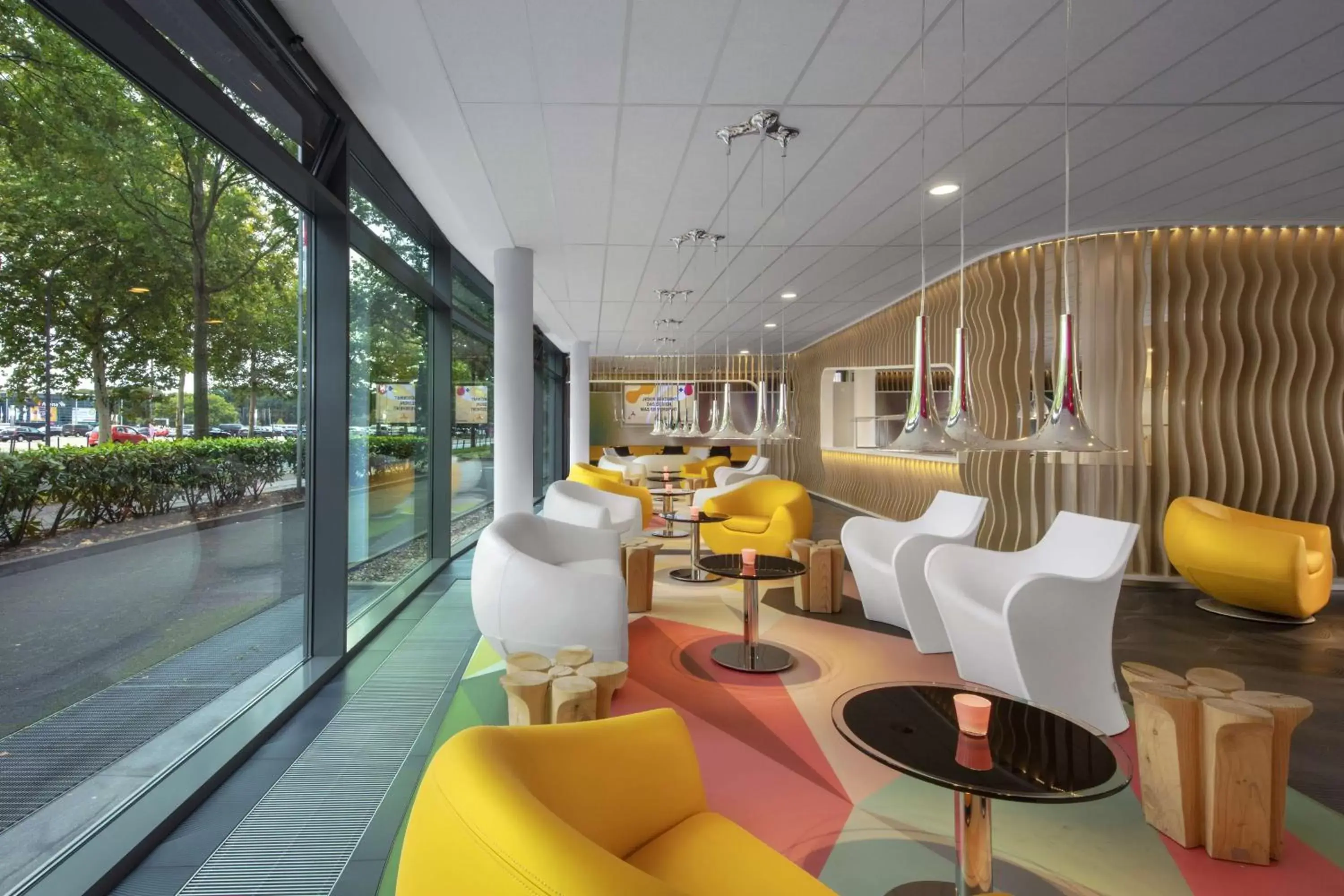 Lobby or reception, Lounge/Bar in prizeotel Bremen-City