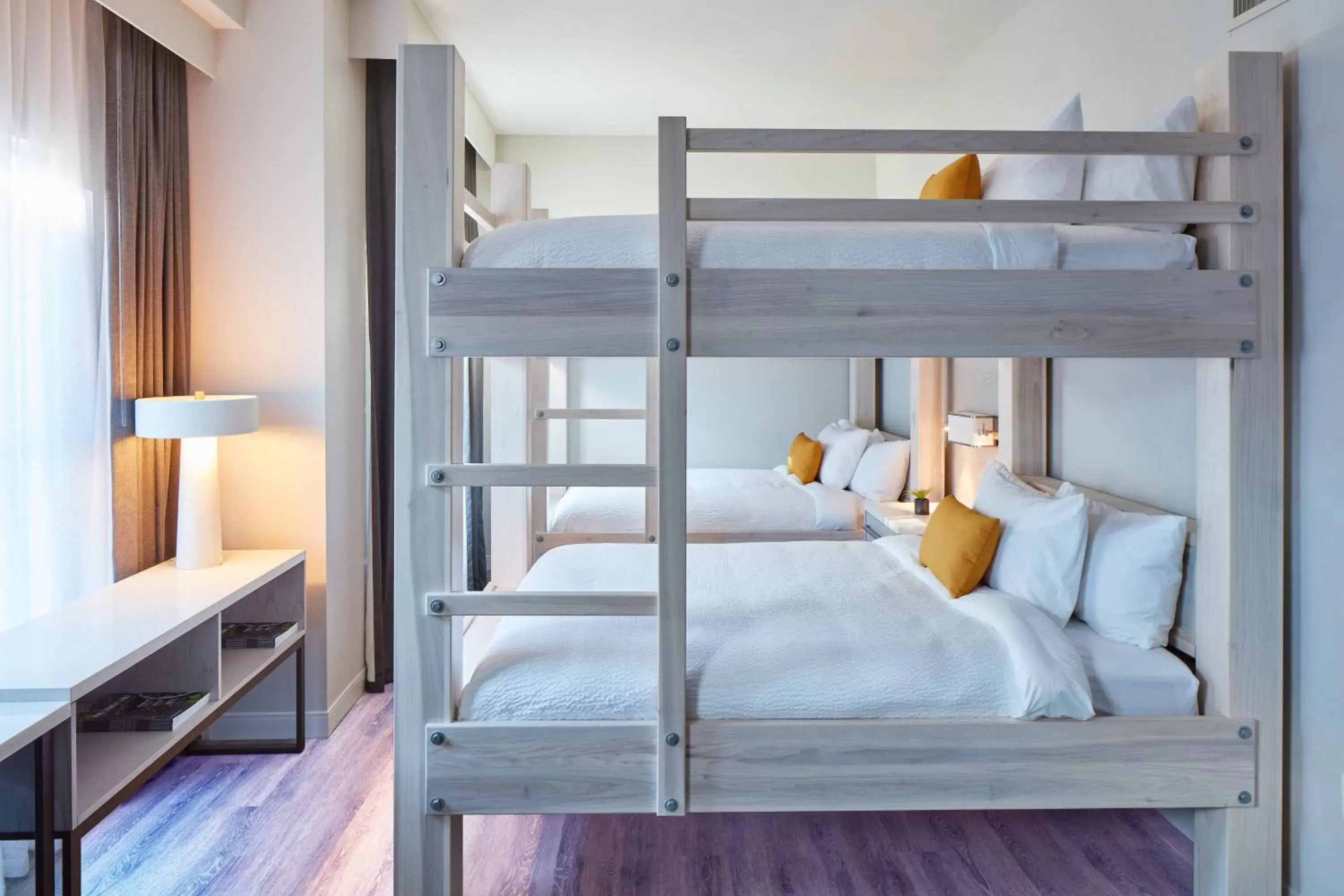 Photo of the whole room, Bunk Bed in Hotel Trio Healdsburg