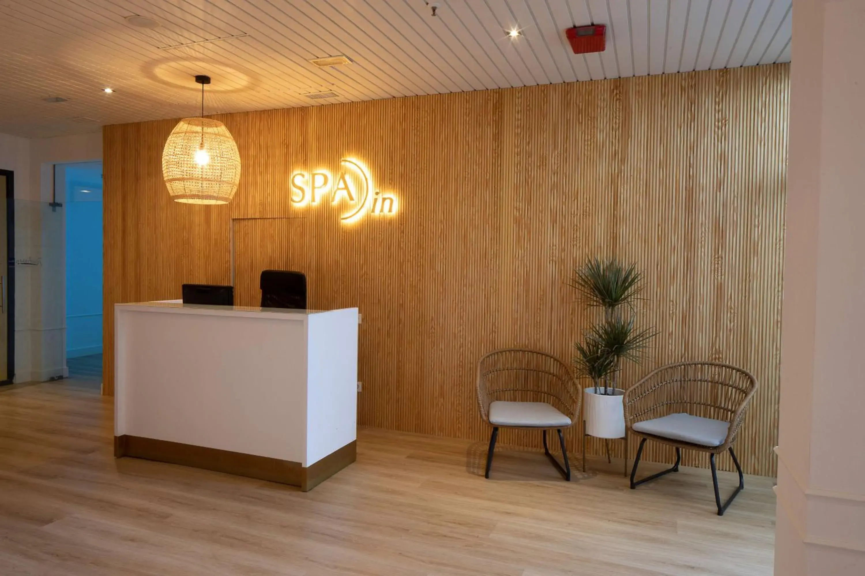 Spa and wellness centre/facilities in Radisson Blu Resort Gran Canaria Spa and wellness centre/facilities in Radisson Blu Resort Gran Canaria